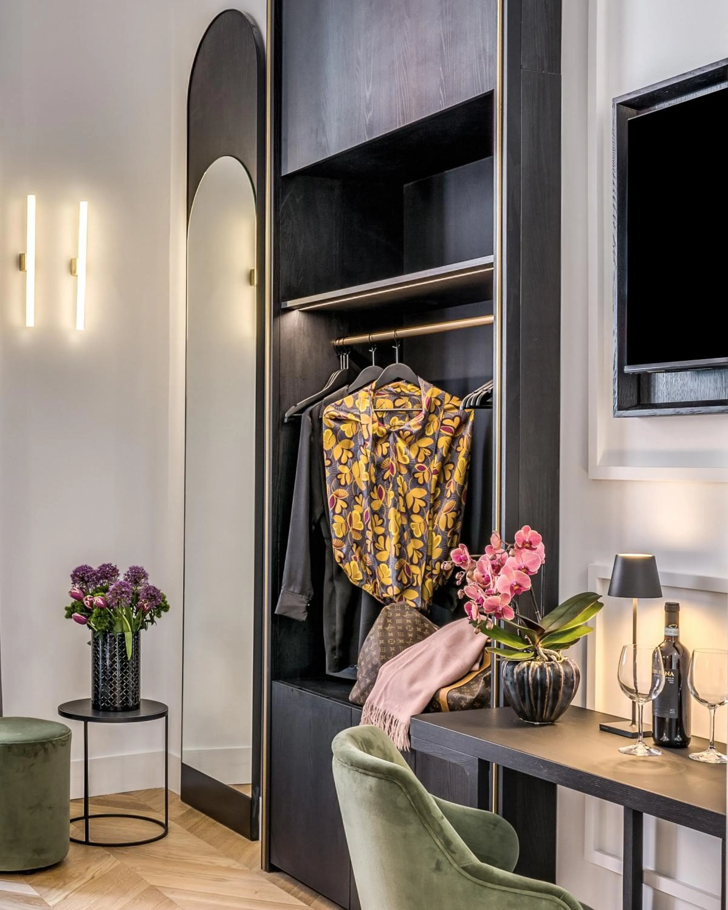 TV and multimedia in Residenza Piranesi Boutique Hotel