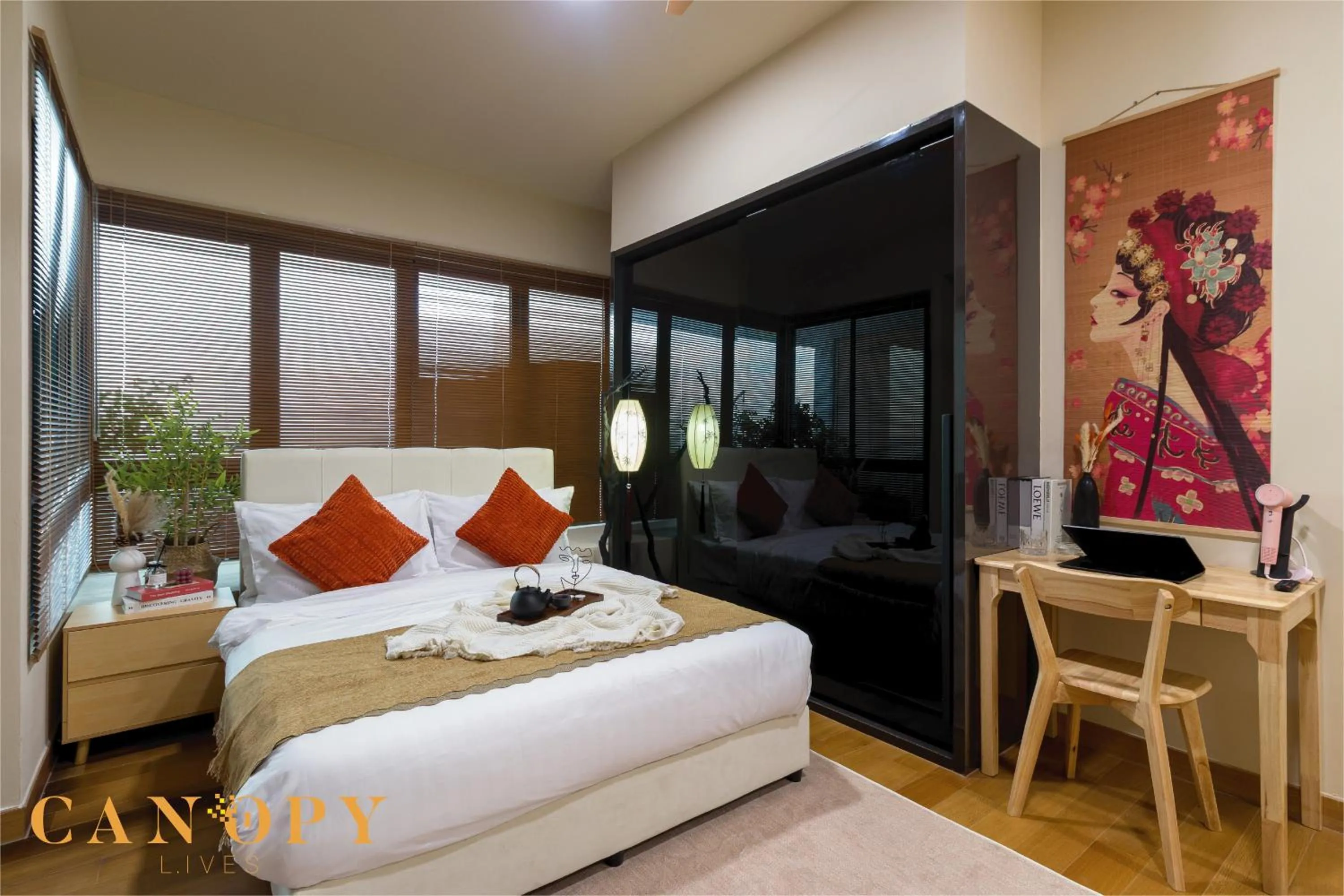 Bed in The Luxe & The Colony, KLCC