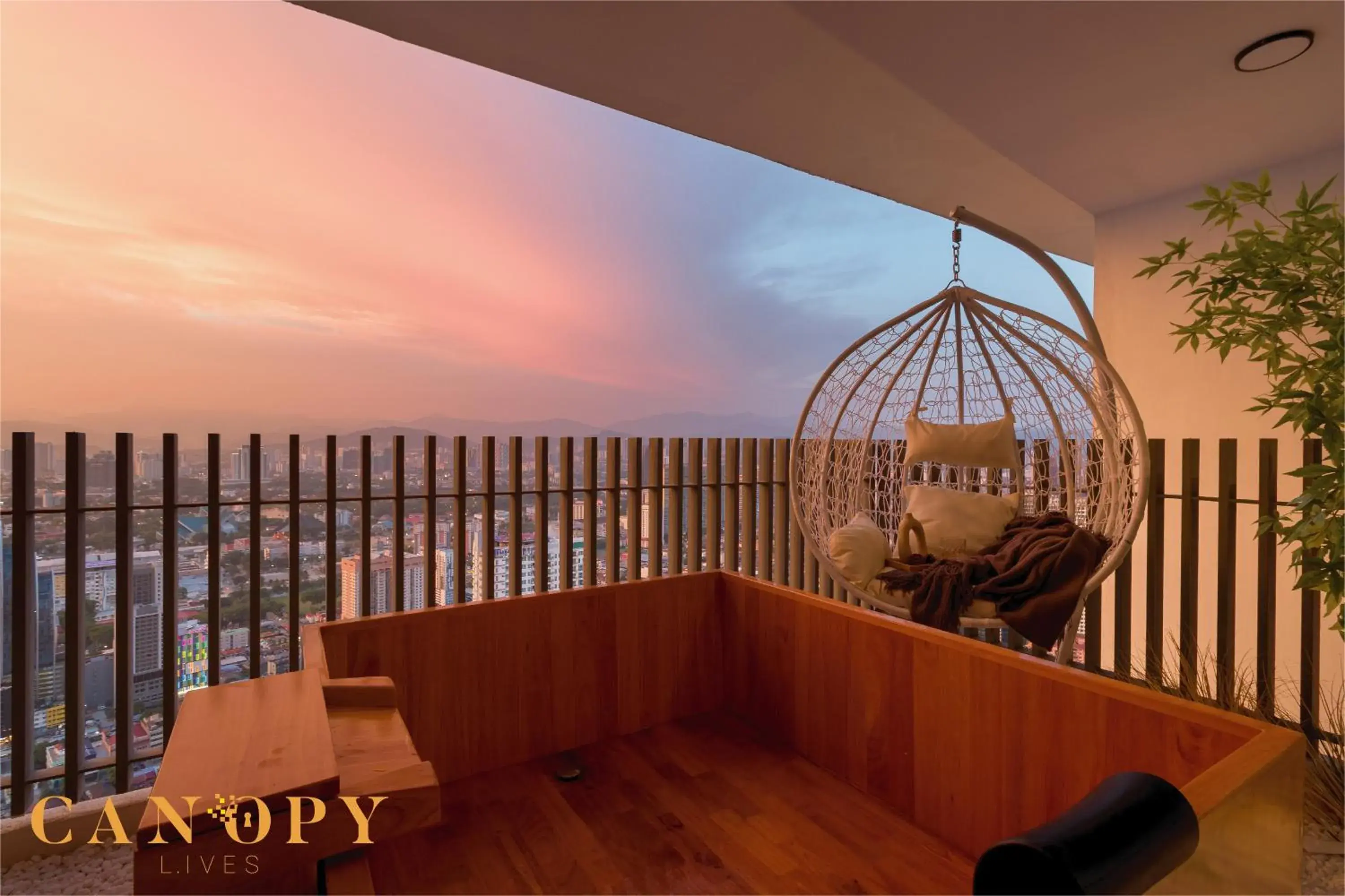 Penthouse Apartment in The Luxe & The Colony, KLCC Penthouse Apartment in The Luxe & The Colony, KLCC