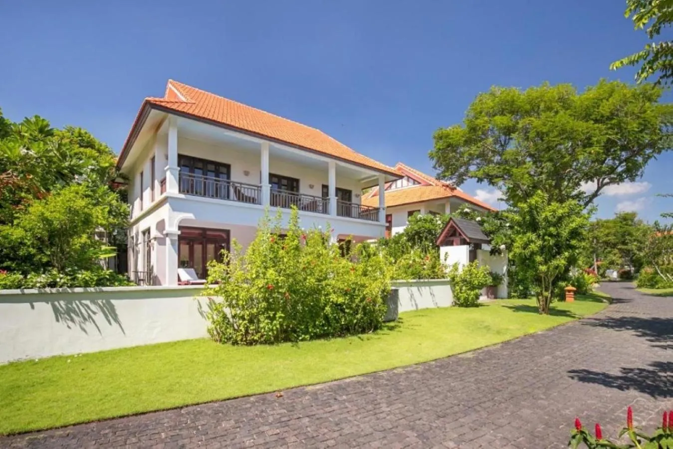 Property building in Purama Villas Resort Beachfront Da Nang