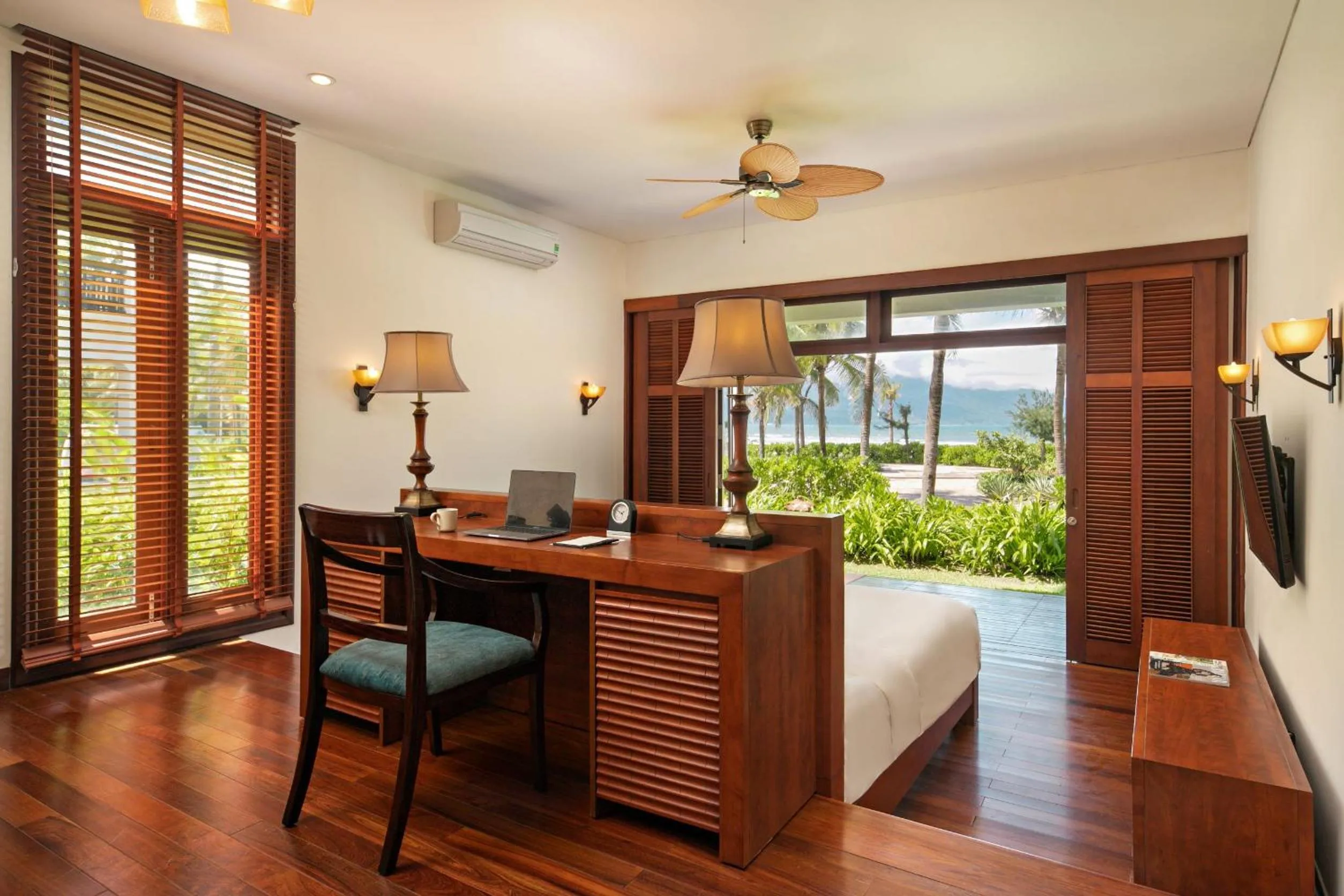 Communal lounge/ TV room in Purama Villas Resort Beachfront Da Nang