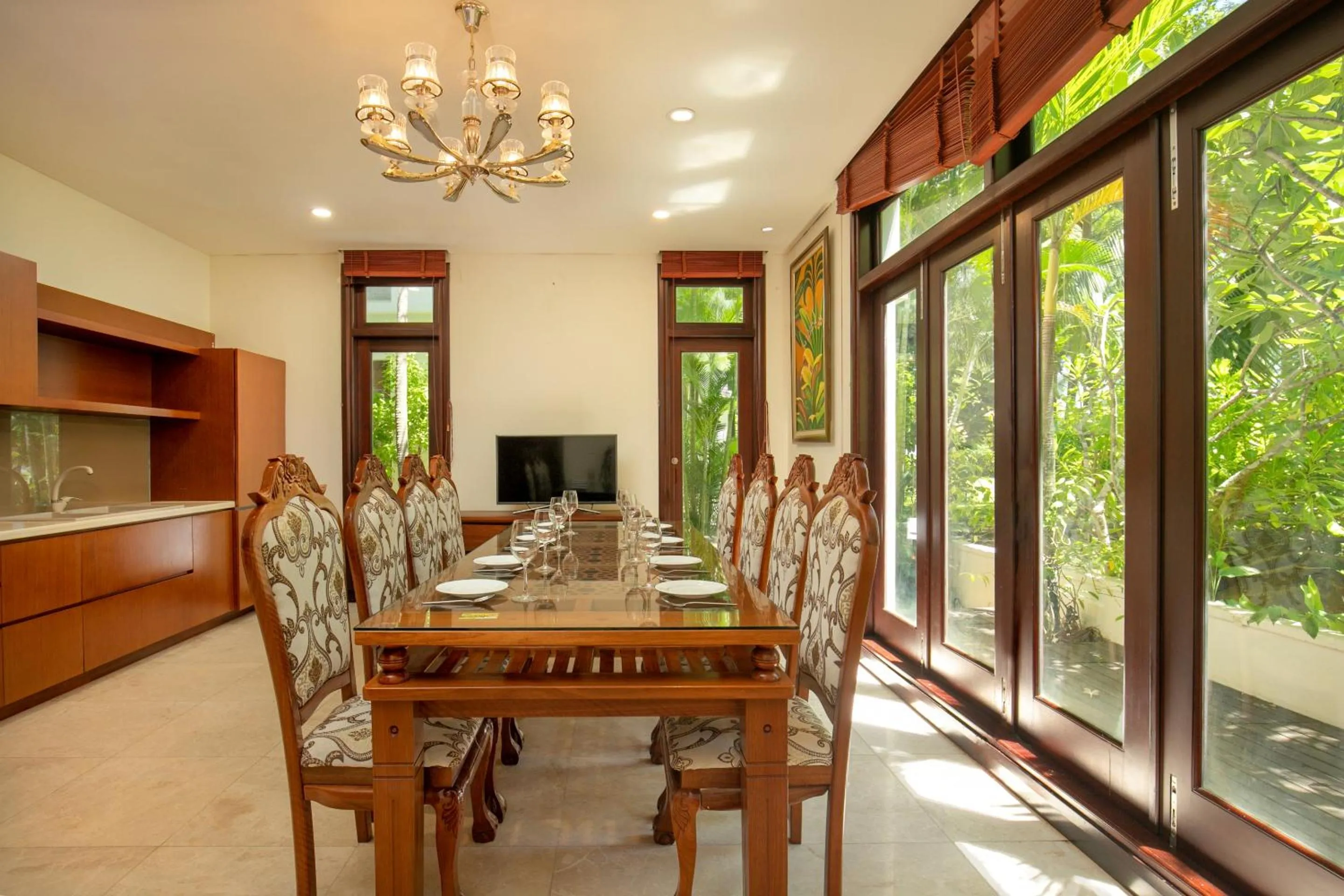 Communal lounge/ TV room in Purama Villas Resort Beachfront Da Nang