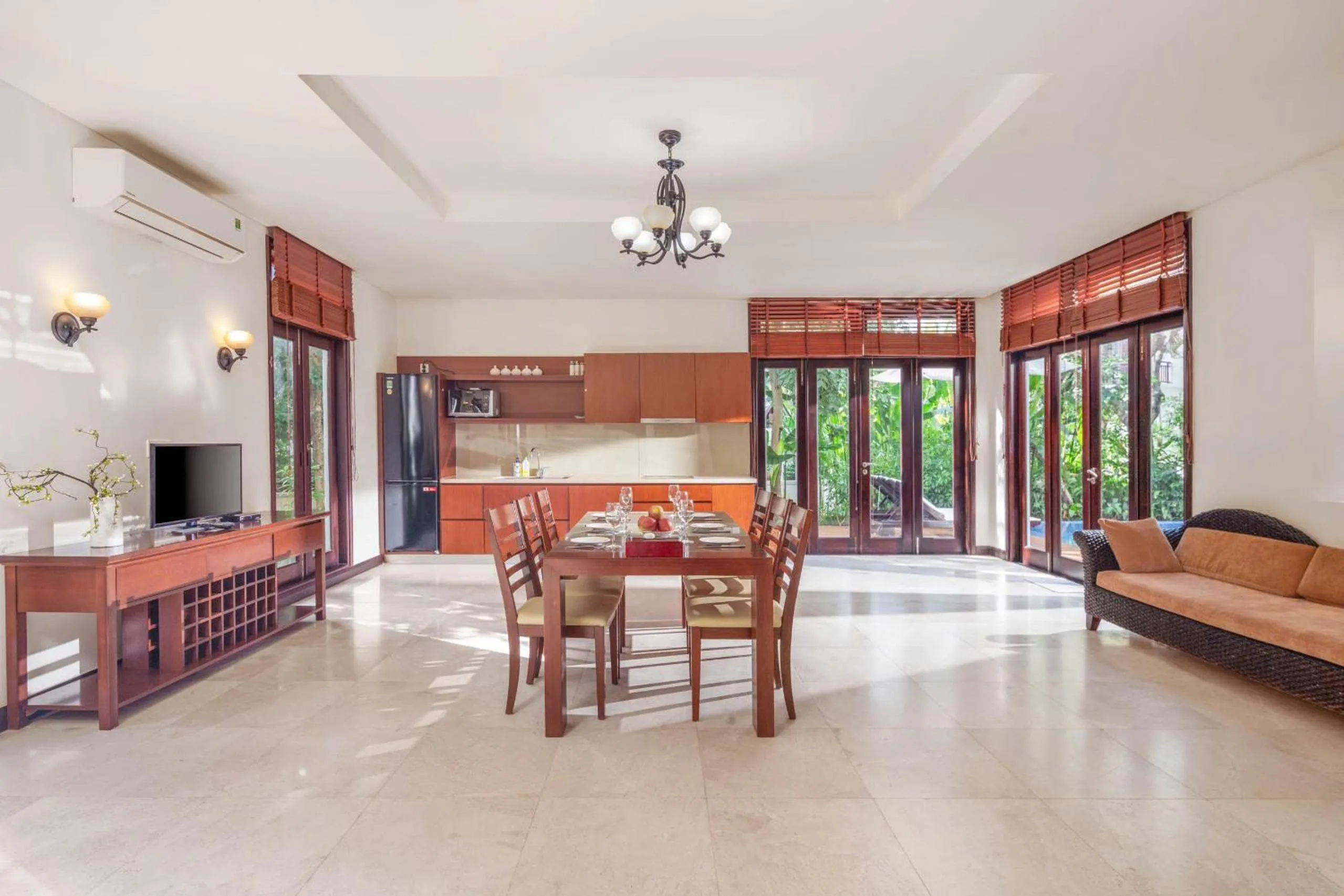 Kitchen or kitchenette in Purama Villas Resort Beachfront Da Nang