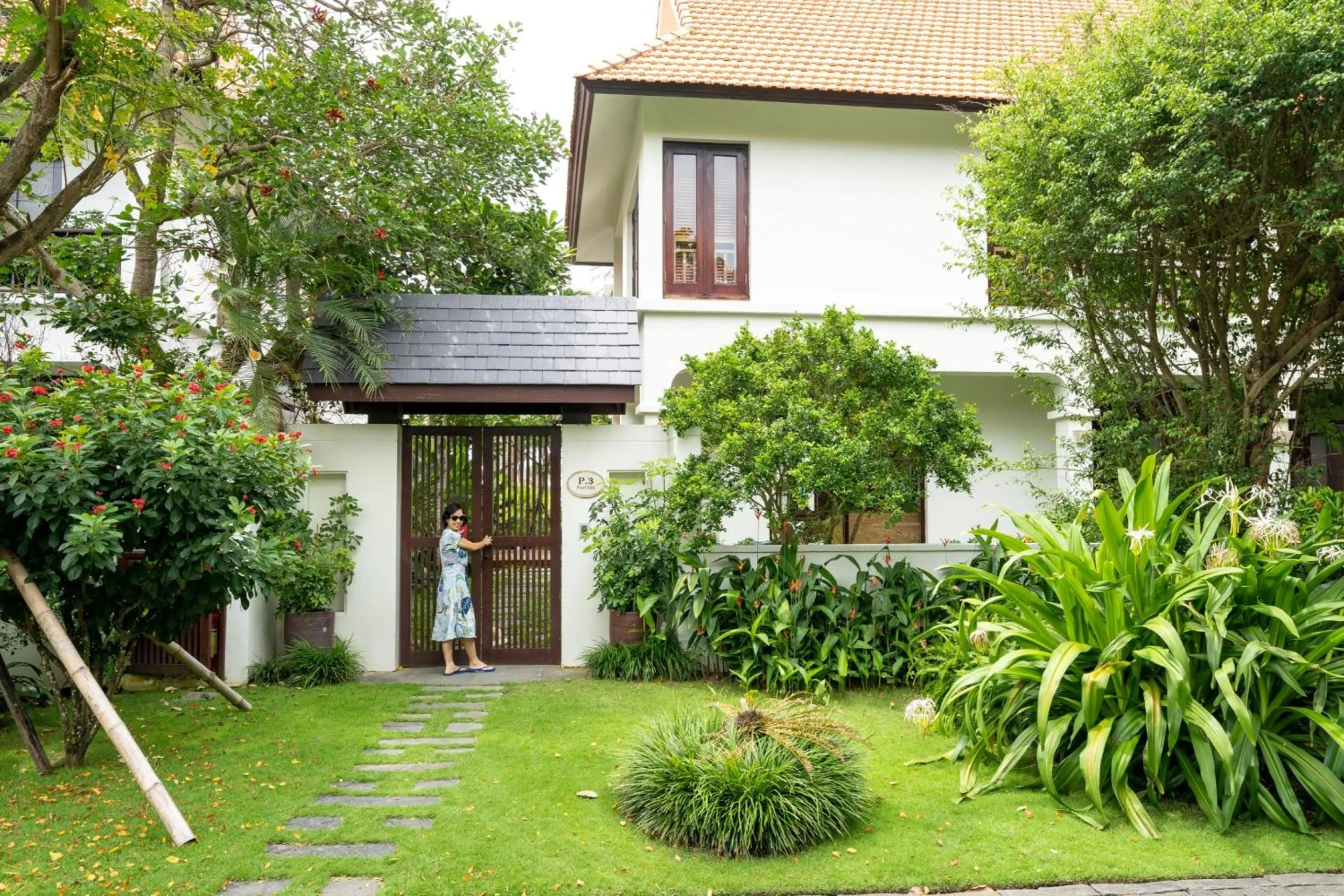 Property building in Purama Villas Resort Beachfront Da Nang