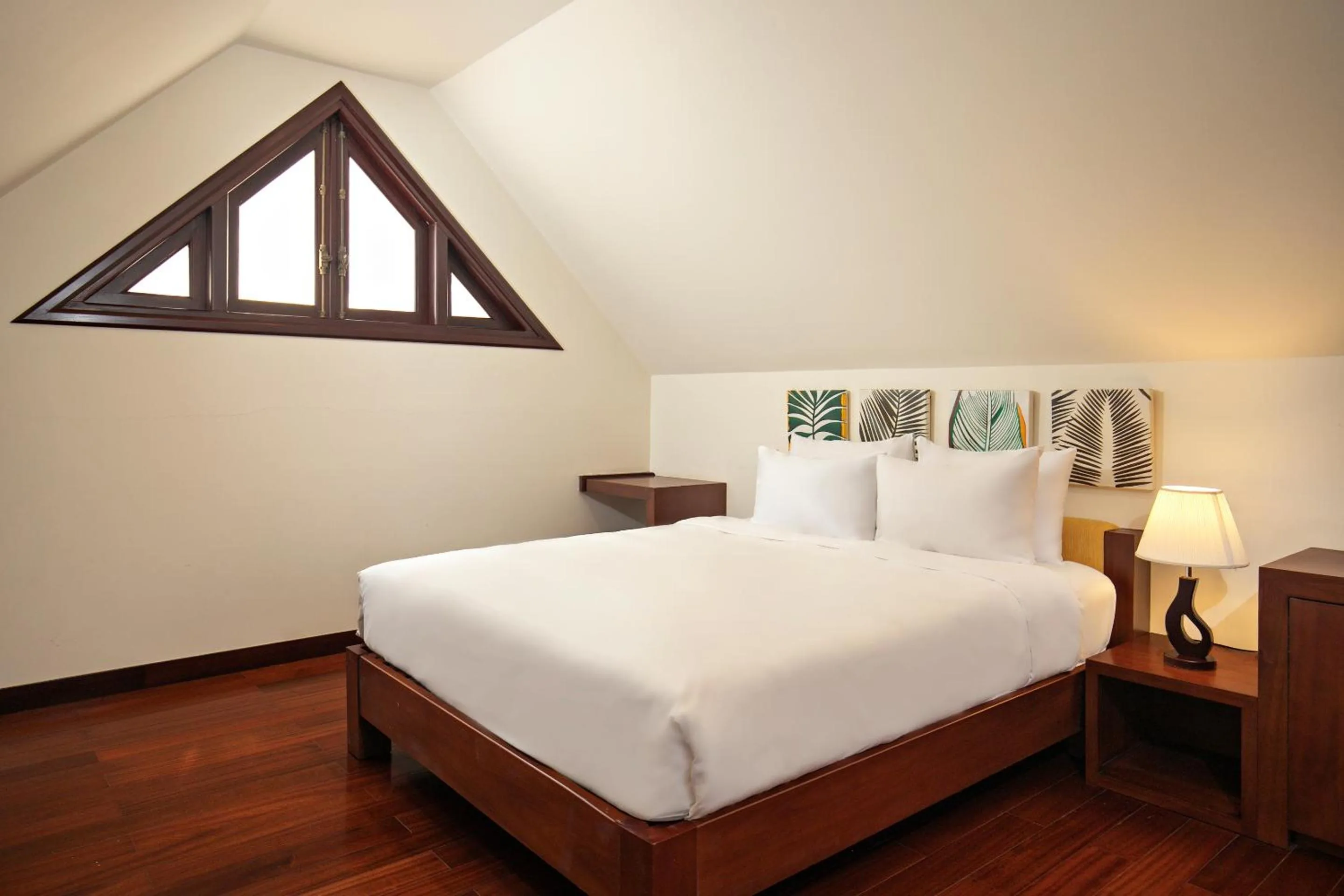 Bed in Purama Villas Resort Beachfront Da Nang