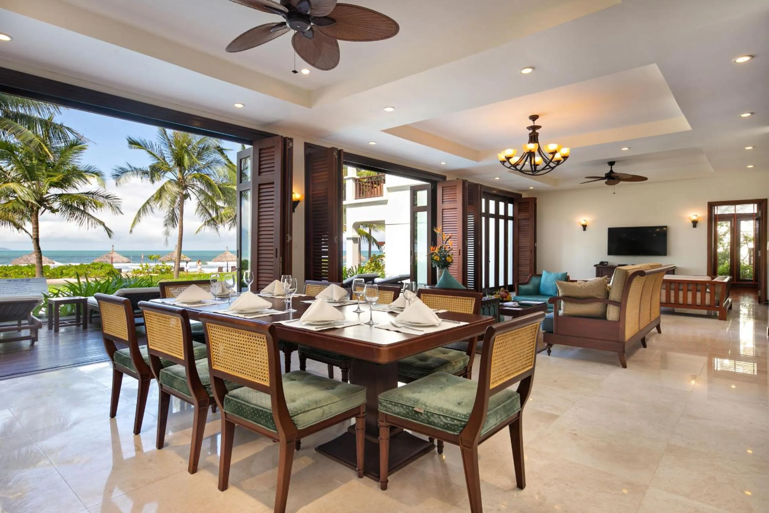 Communal lounge/ TV room in Purama Villas Resort Beachfront Da Nang