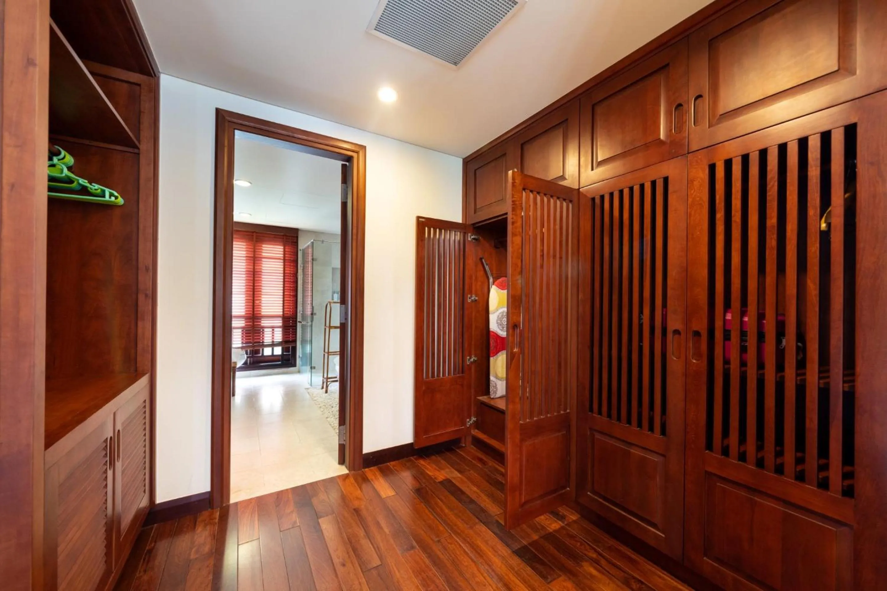 wardrobe in Purama Villas Resort Beachfront Da Nang