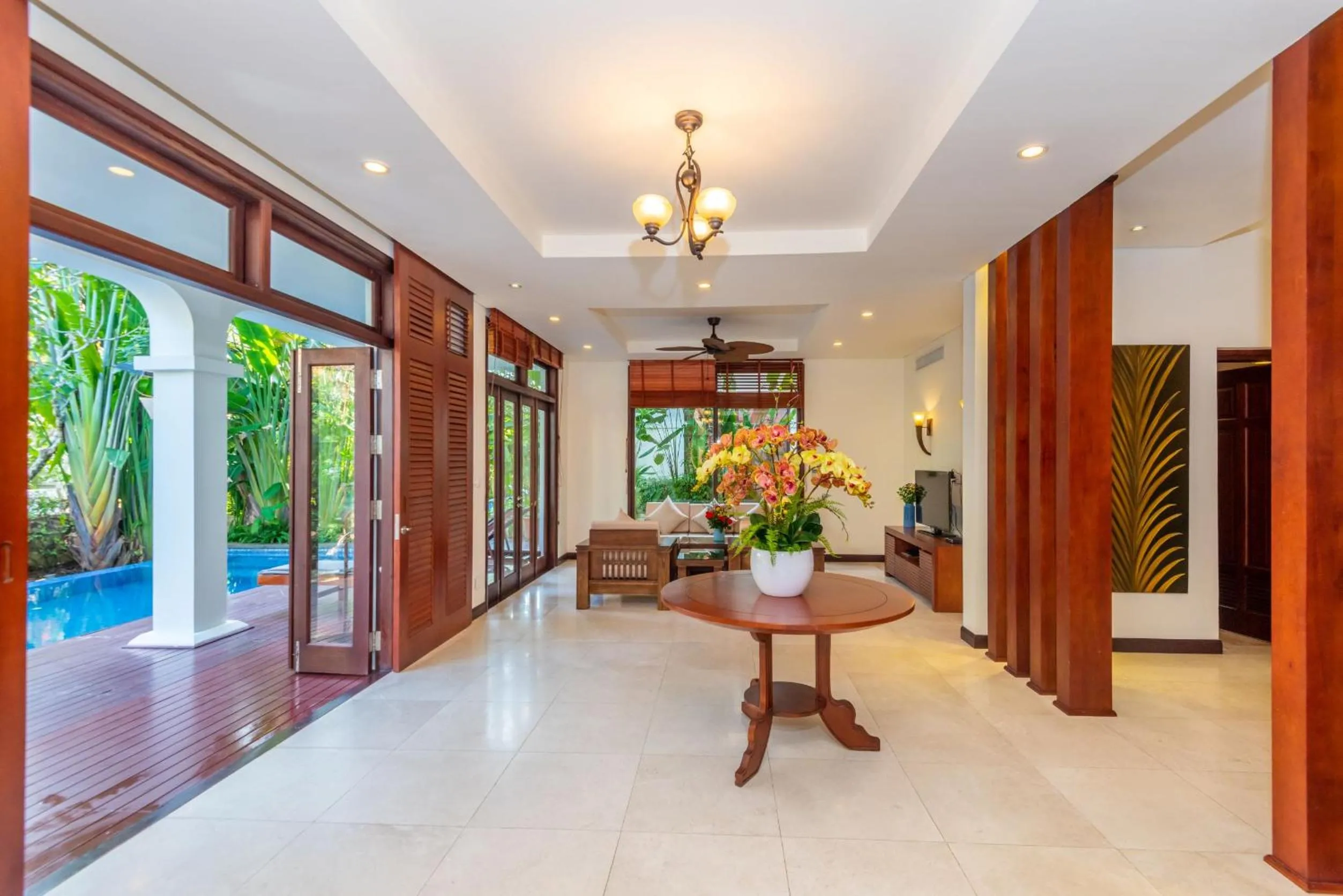 Property building in Purama Villas Resort Beachfront Da Nang