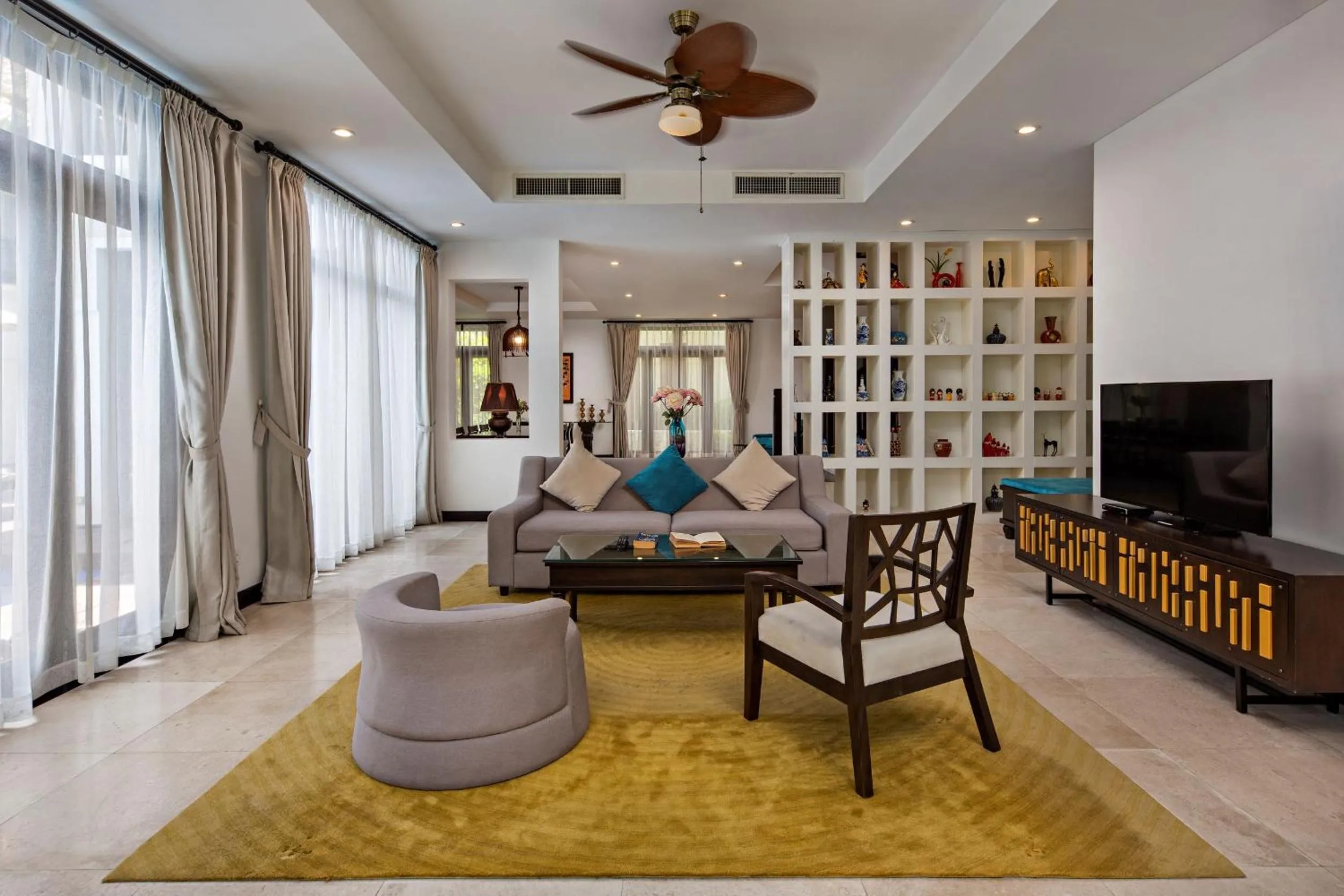 Communal lounge/ TV room in Purama Villas Resort Beachfront Da Nang
