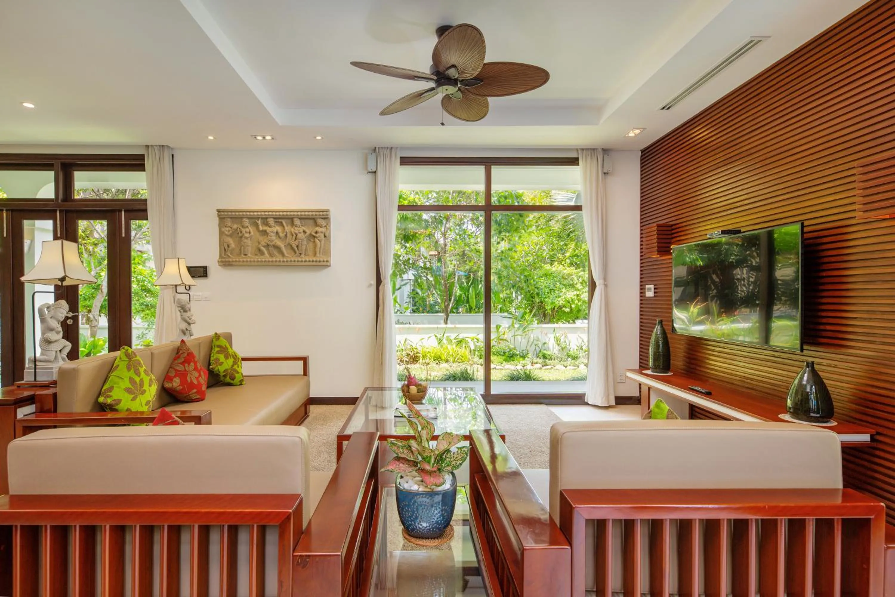 Living room in Purama Villas Resort Beachfront Da Nang