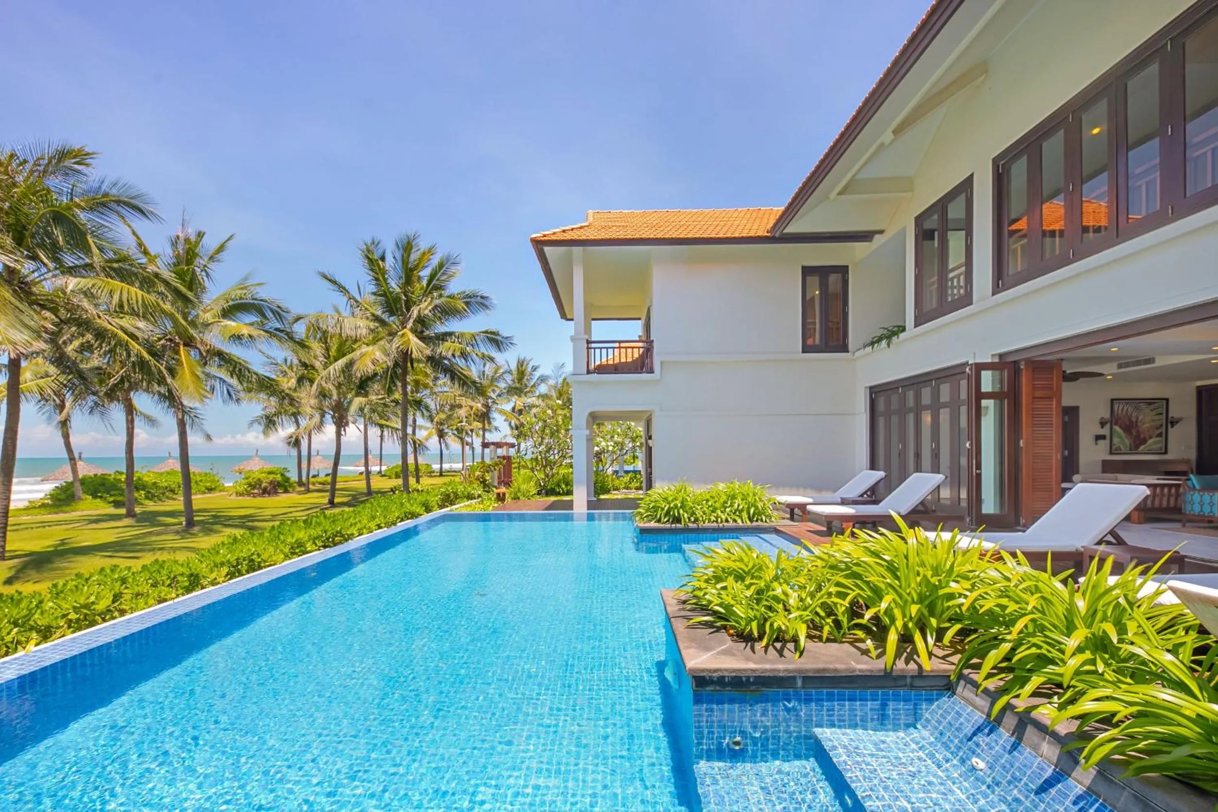Property building in Purama Villas Resort Beachfront Da Nang