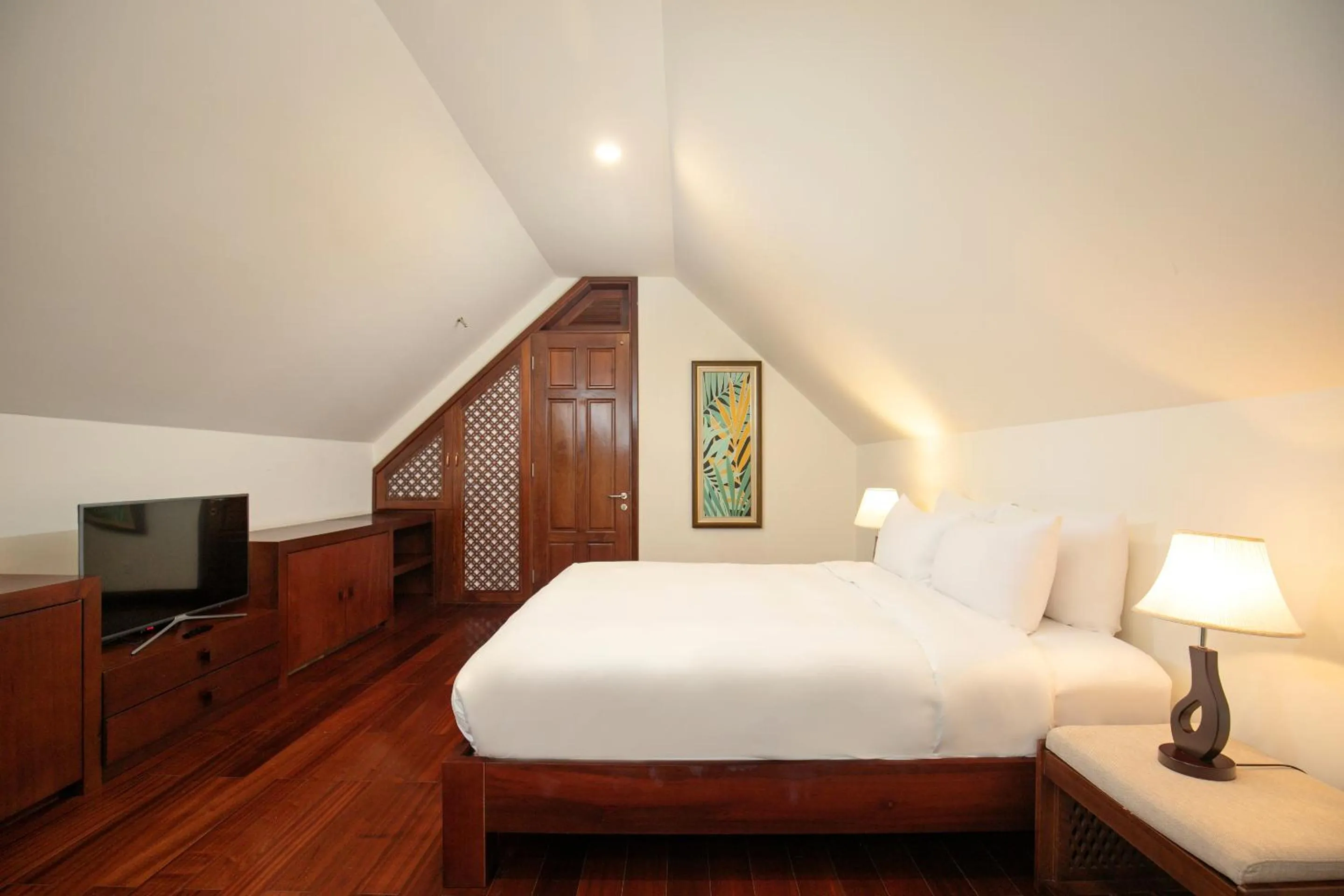 Bed in Purama Villas Resort Beachfront Da Nang