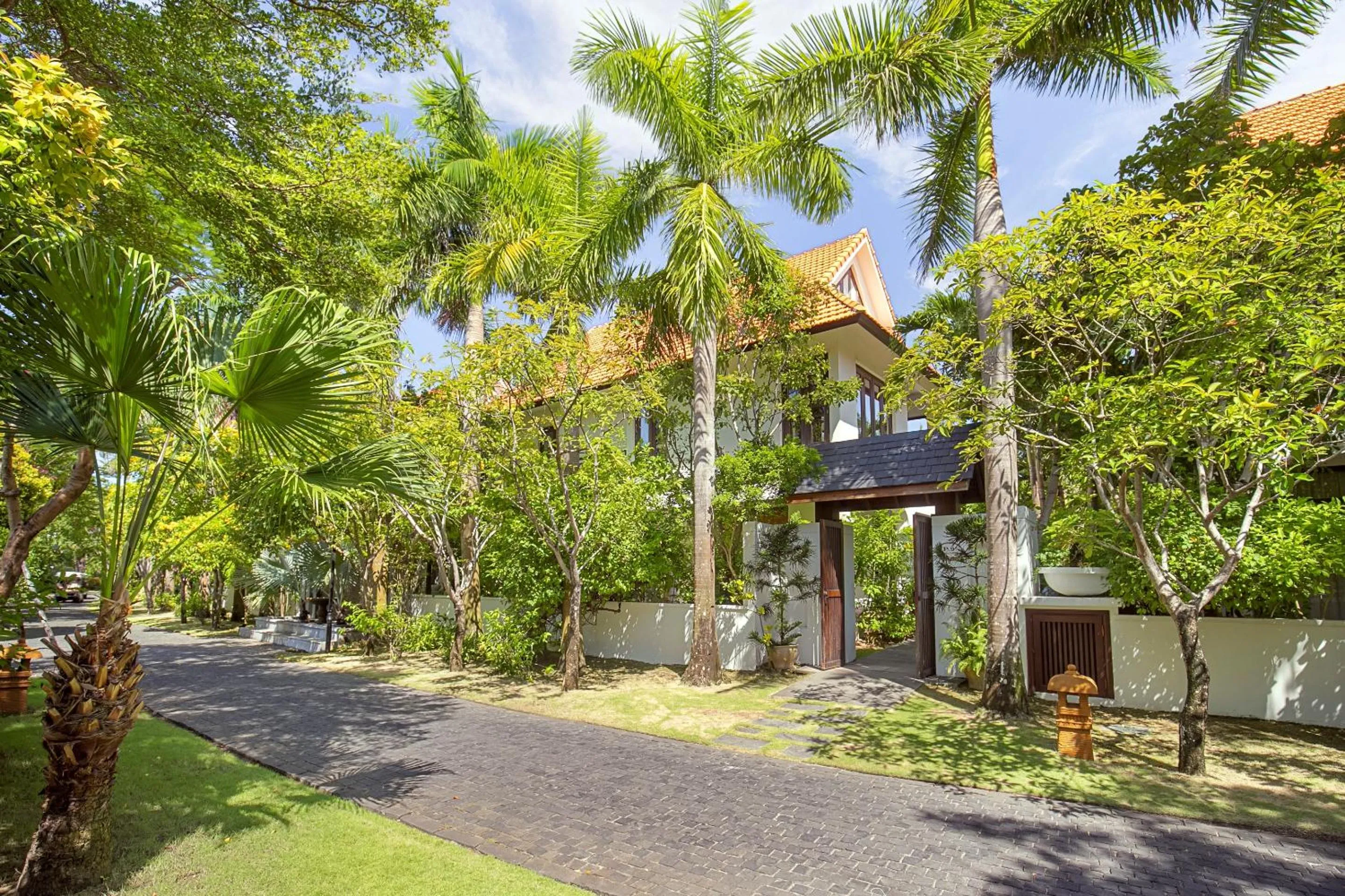 Property building in Purama Villas Resort Beachfront Da Nang