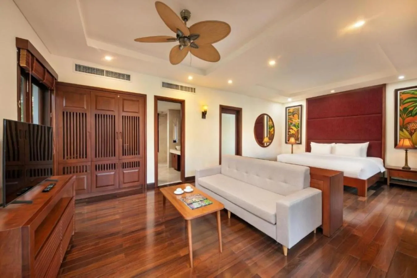 Bed in Purama Villas Resort Beachfront Da Nang