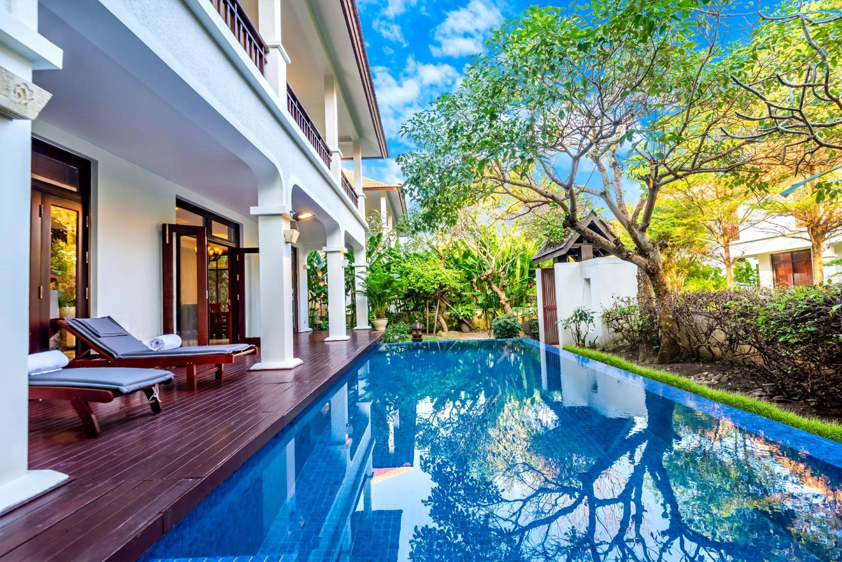 Property building in Purama Villas Resort Beachfront Da Nang