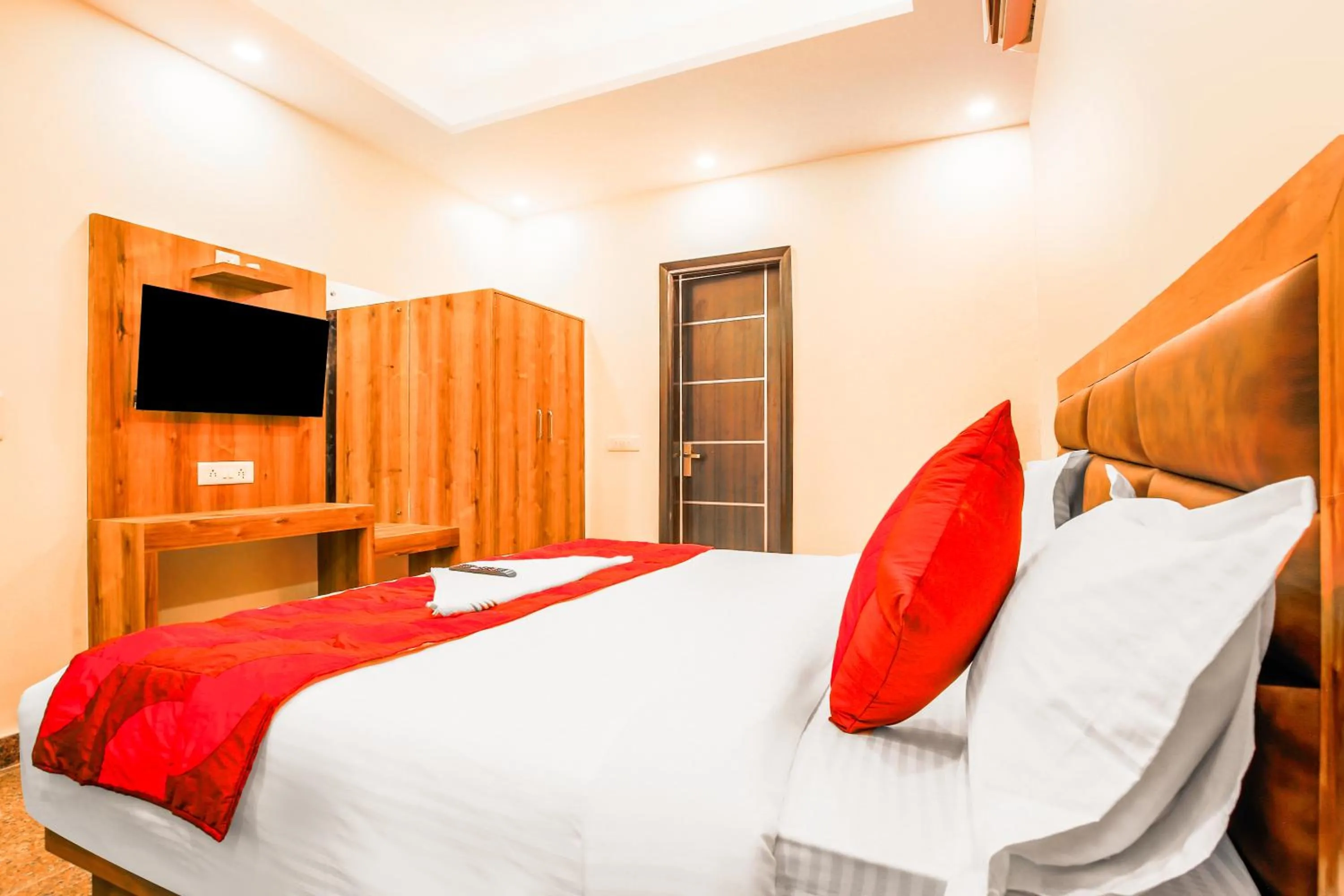 Bed in Embellish Inn