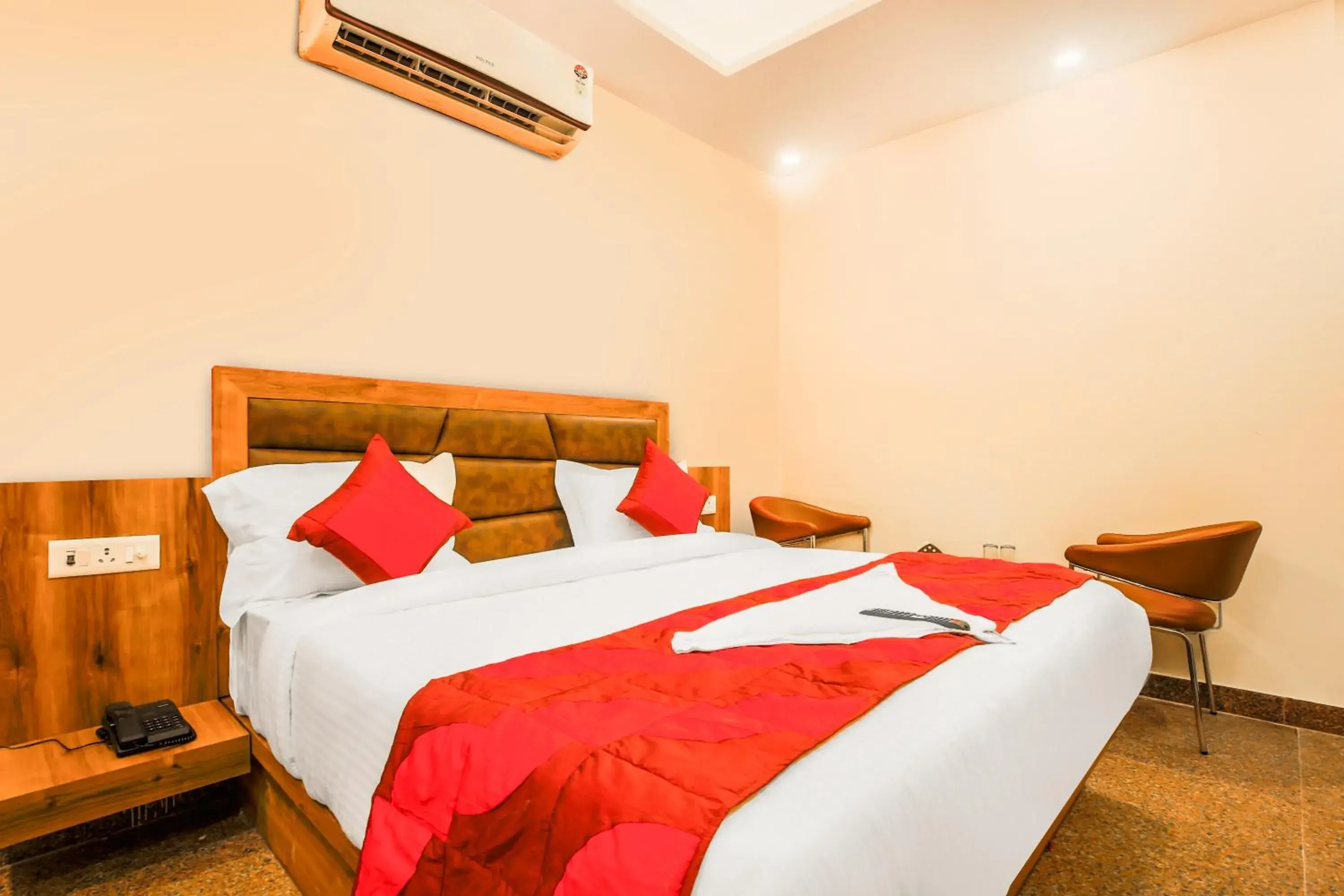 Standard Double Room - single occupancy in Embellish Inn Standard Double Room - single occupancy in Embellish Inn