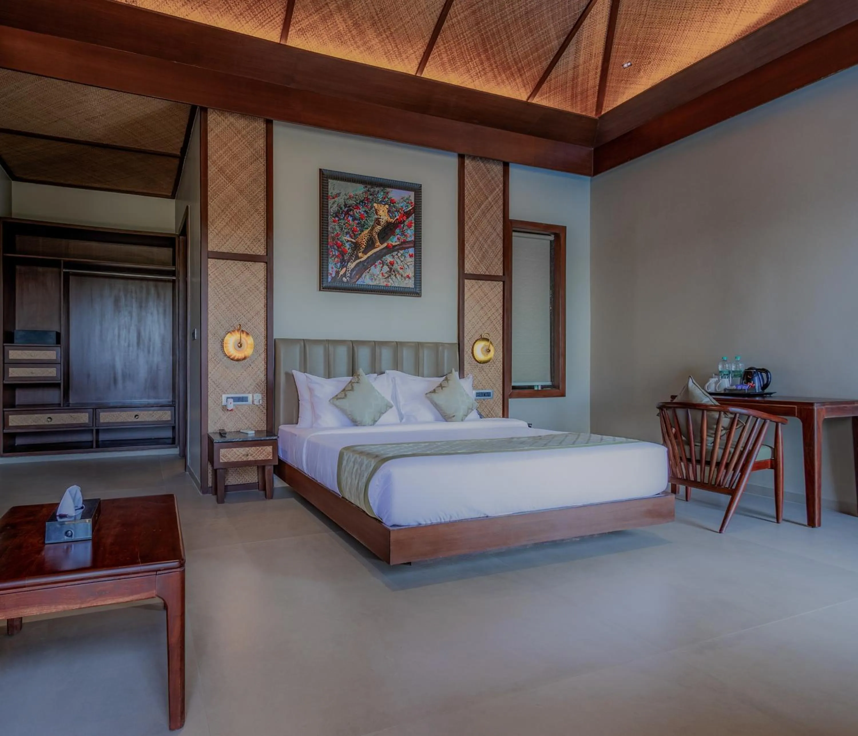 Bed in Sajjan Bagh Resort Kumbhalgarh