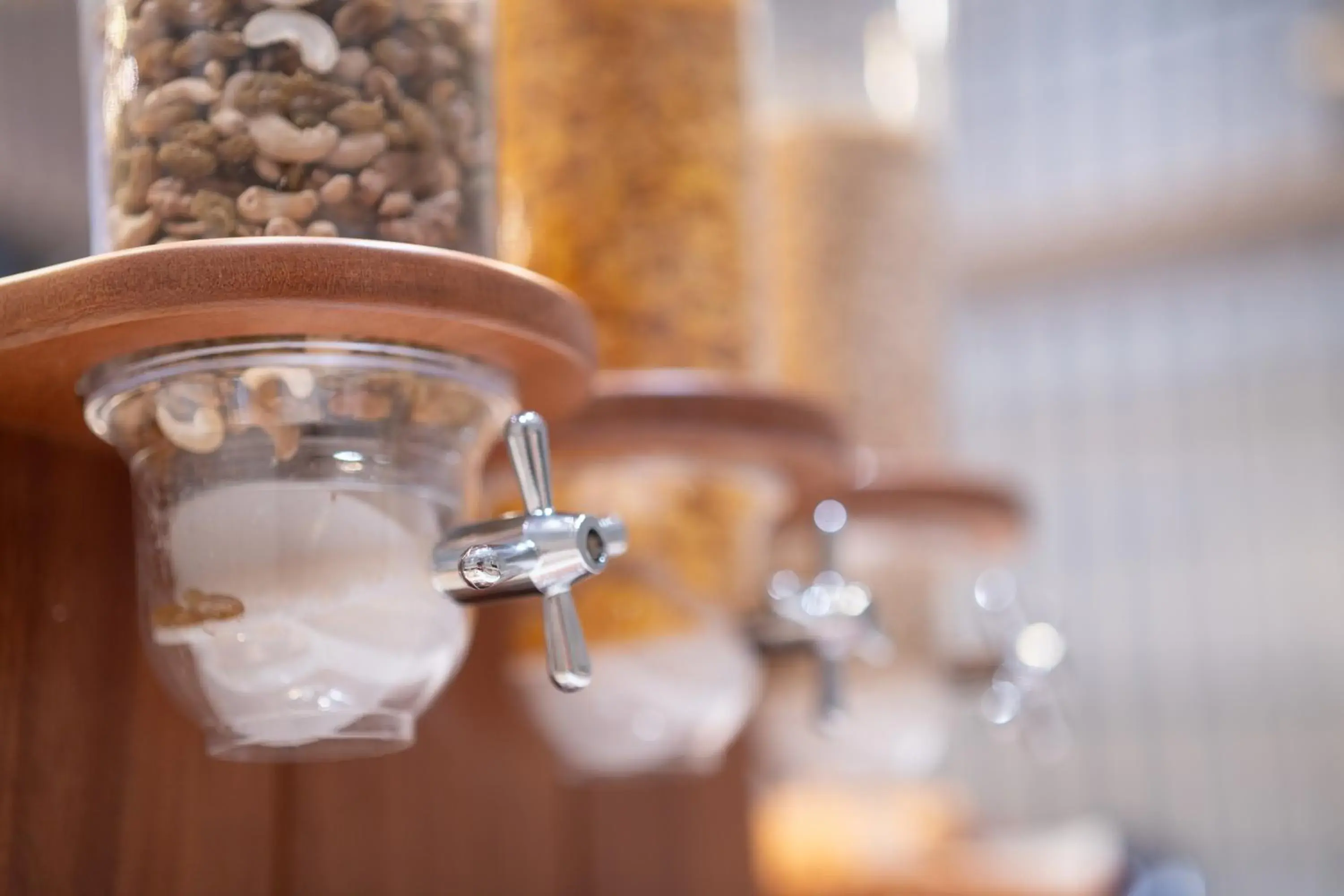 Breakfast in Holiday Inn Express Shanghai Hongqiao Linkong by IHG Breakfast in Holiday Inn Express Shanghai Hongqiao Linkong by IHG