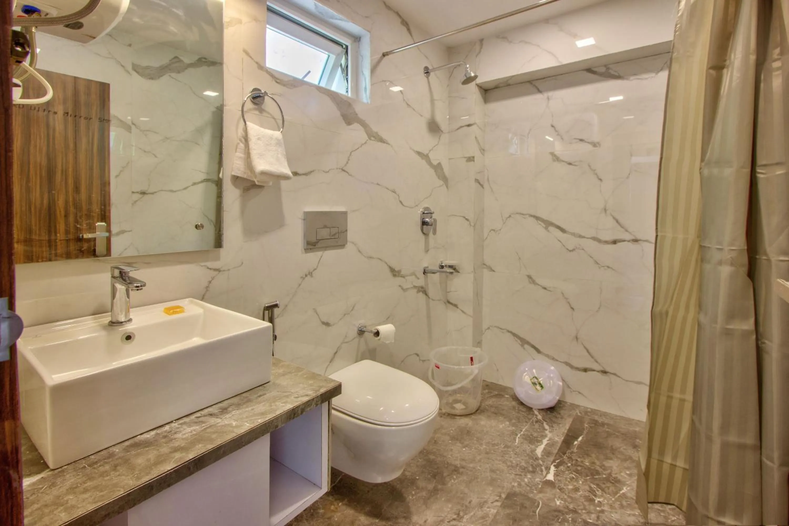 Login Katson Blue Manali