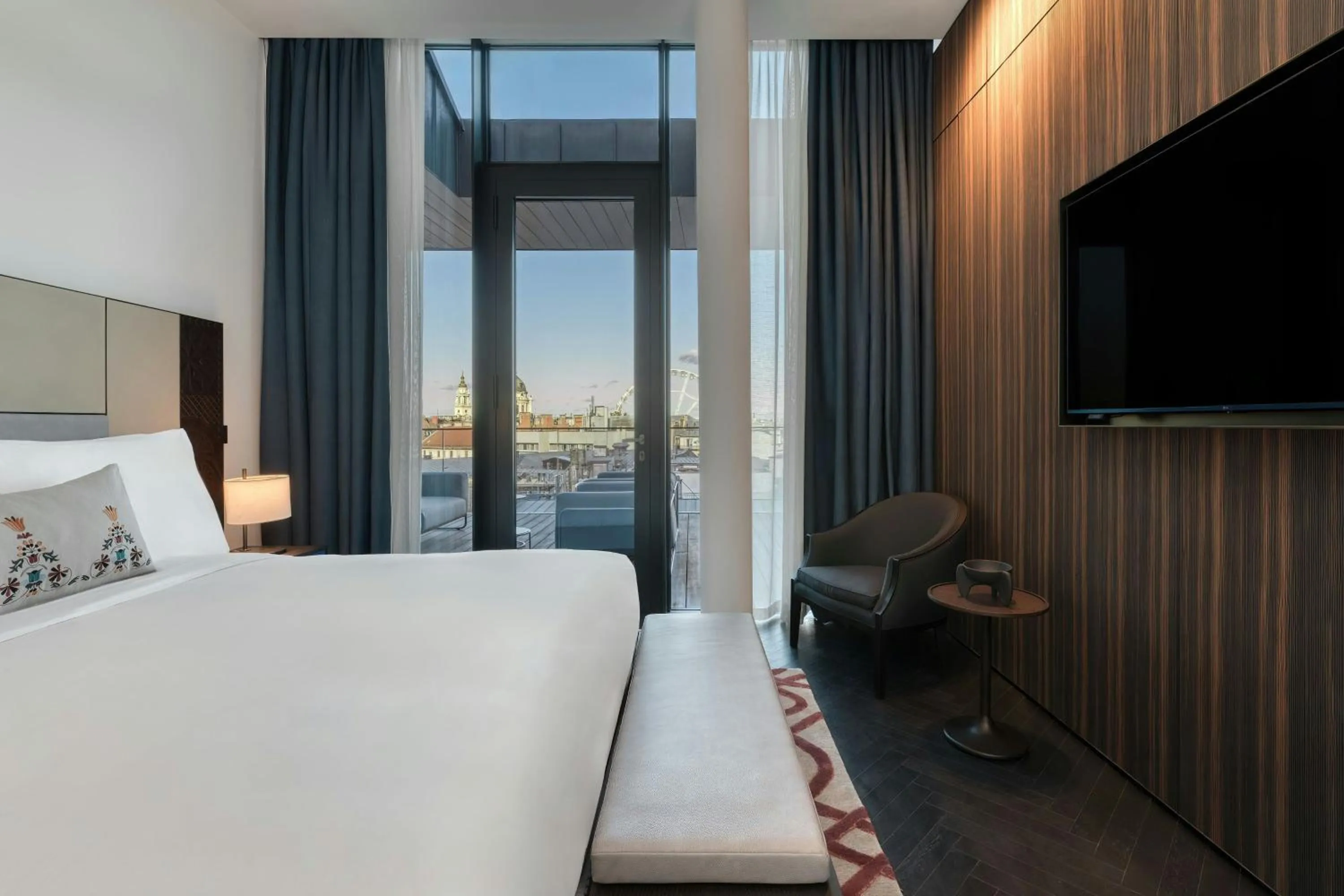 Bedroom, Bed in Dorothea Hotel, Budapest, Autograph Collection