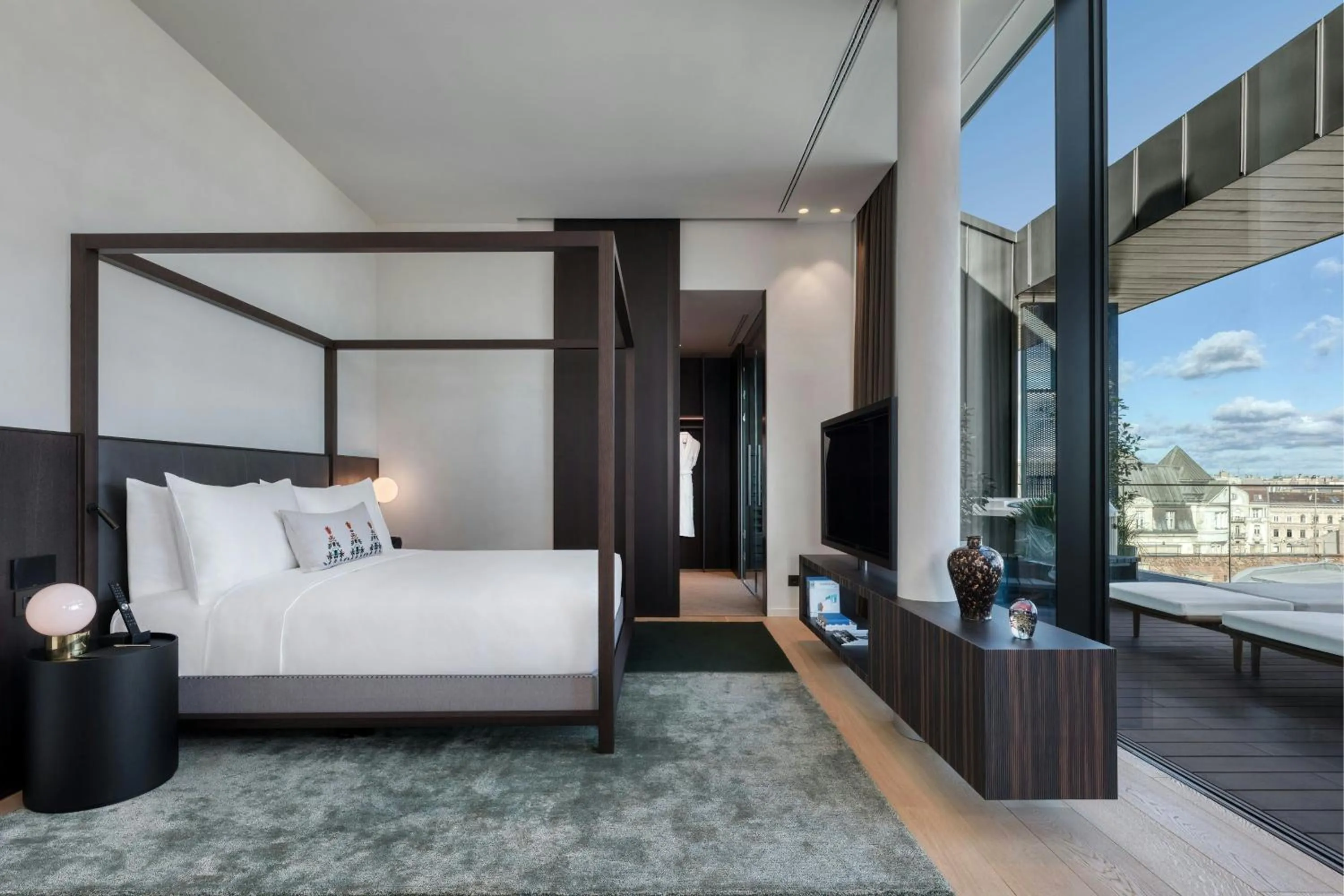 Bedroom, Bed in Dorothea Hotel, Budapest, Autograph Collection