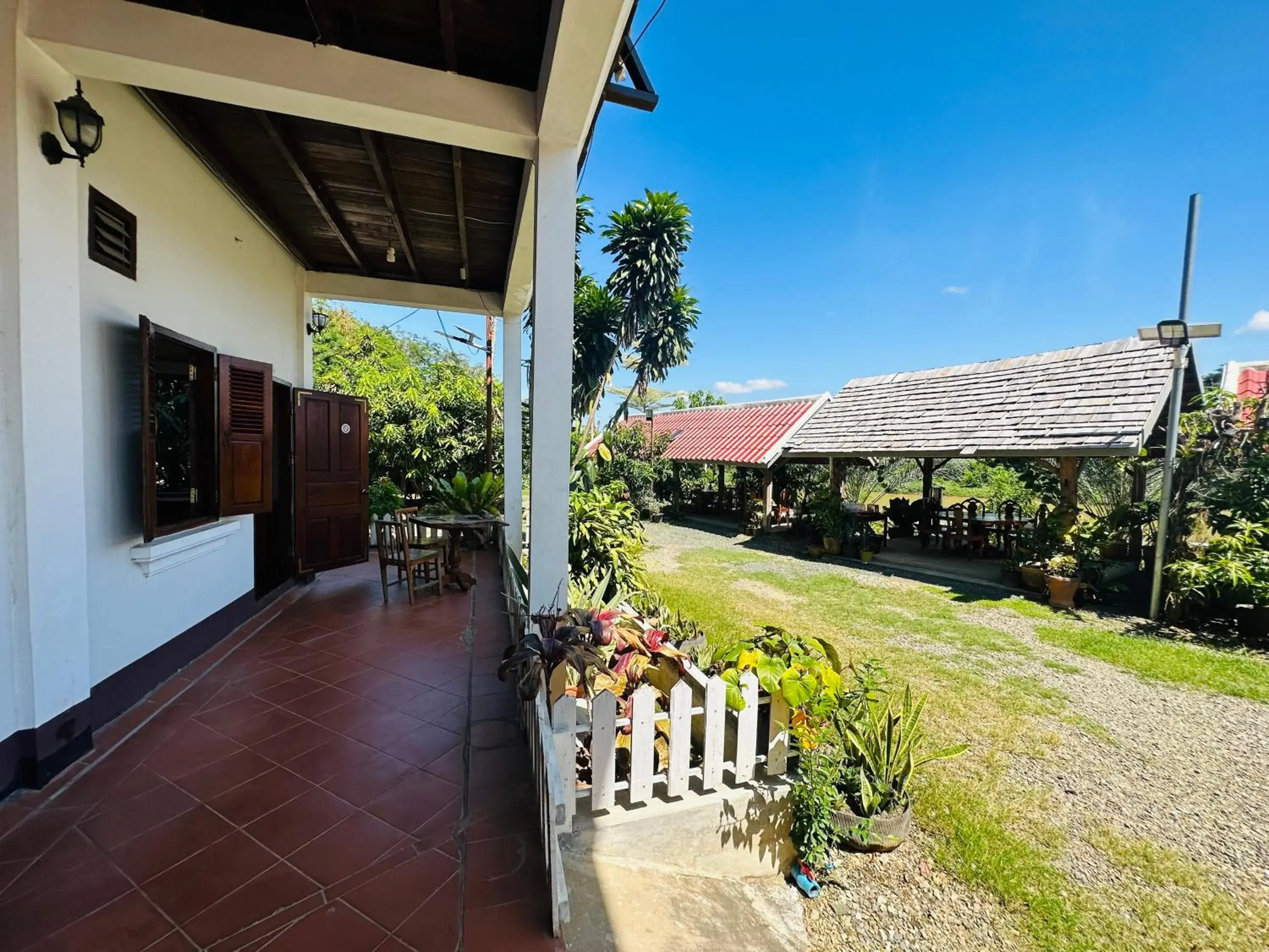 Property building in Kingkham Riverside Hotel Property building in Kingkham Riverside Hotel