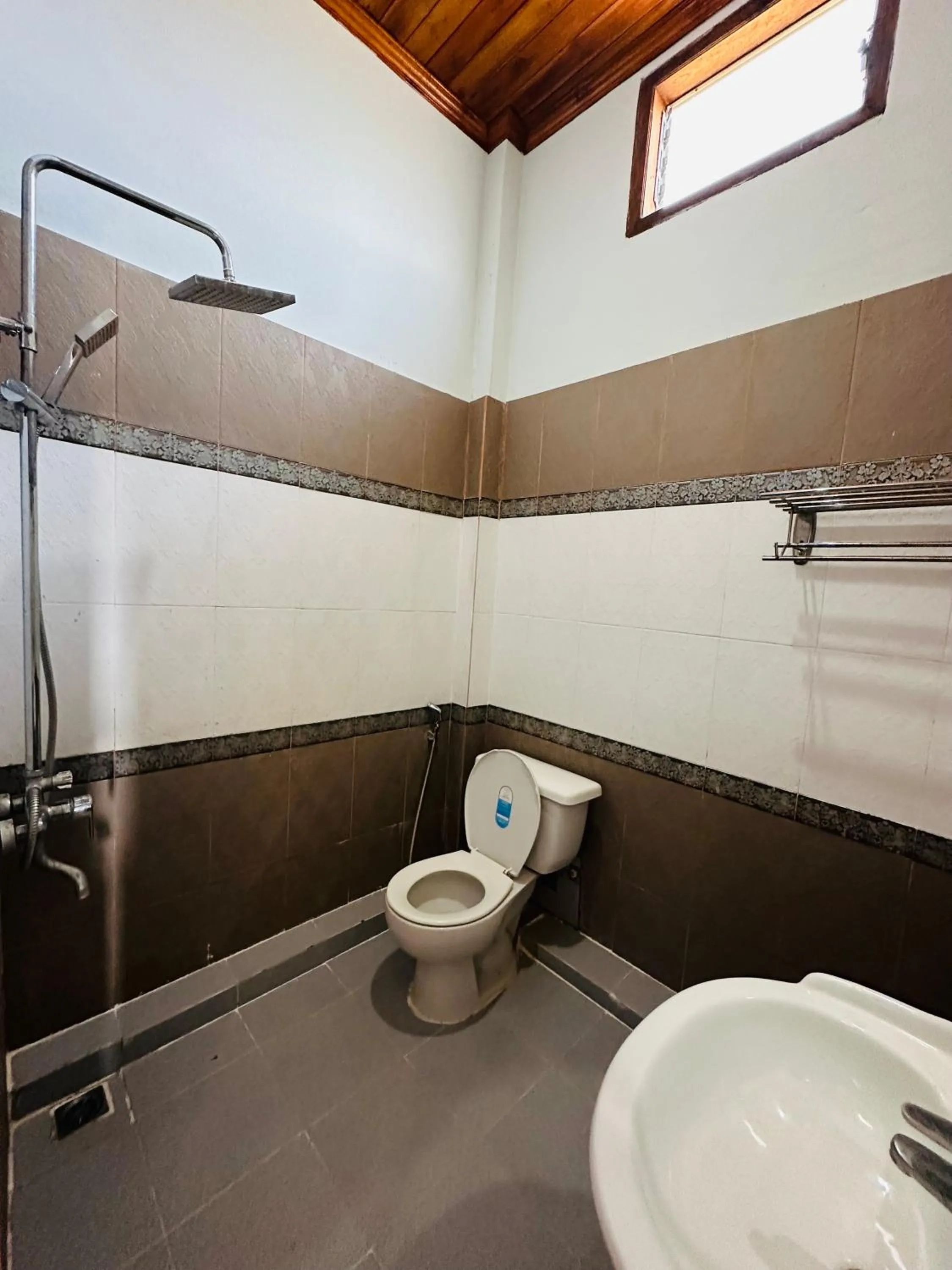 Superior Twin Room in Kingkham Riverside Hotel