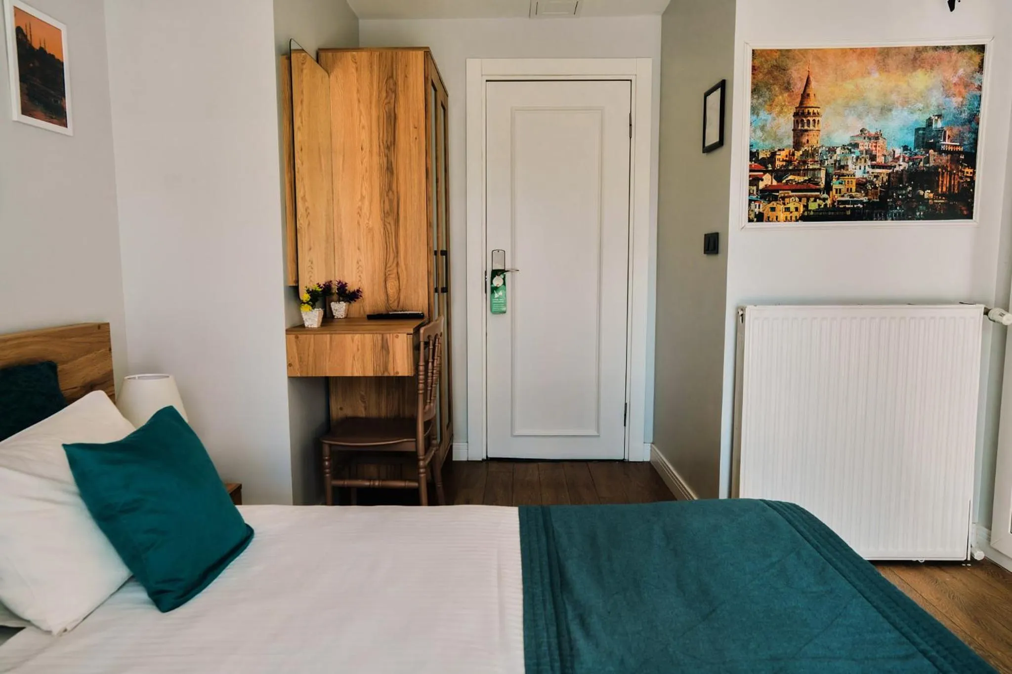 Bed in Taksim Santa Lucia Hotel