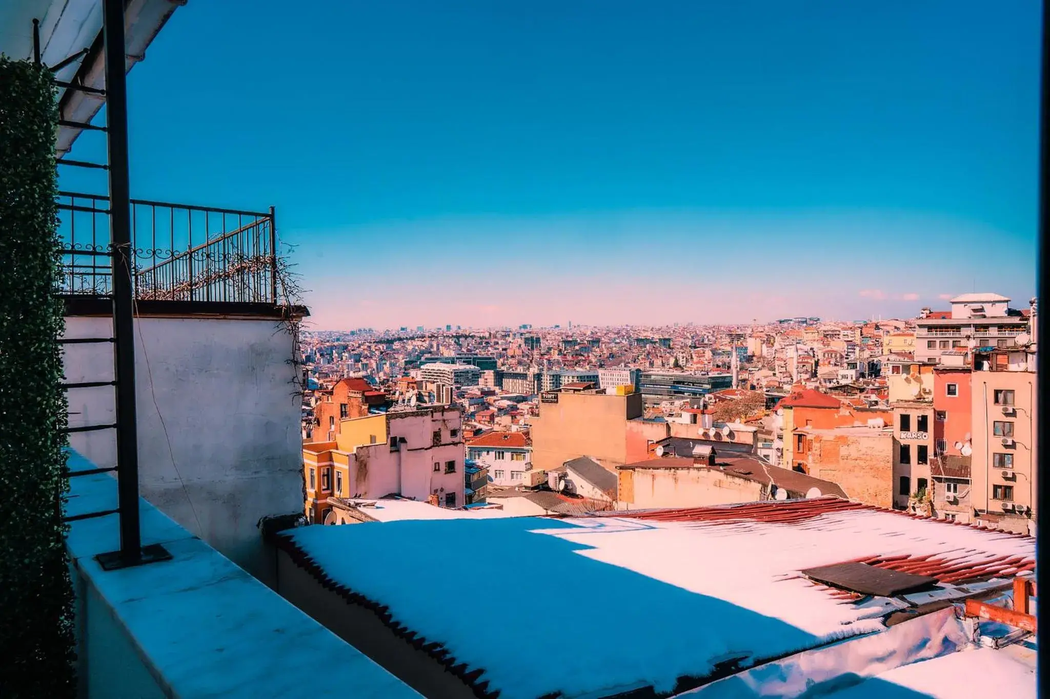 Day in Taksim Santa Lucia Hotel Day in Taksim Santa Lucia Hotel