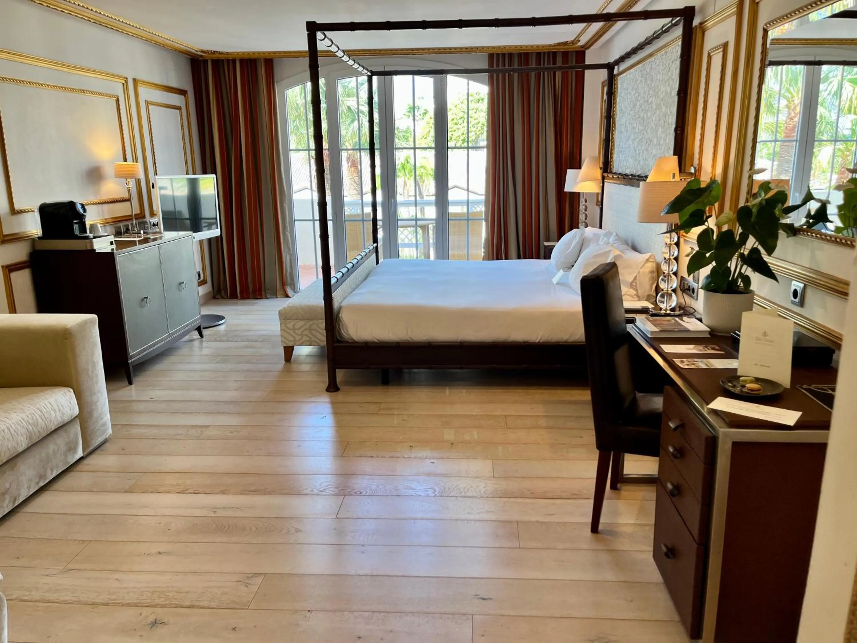 Bed in Las Dunas Grand Luxury