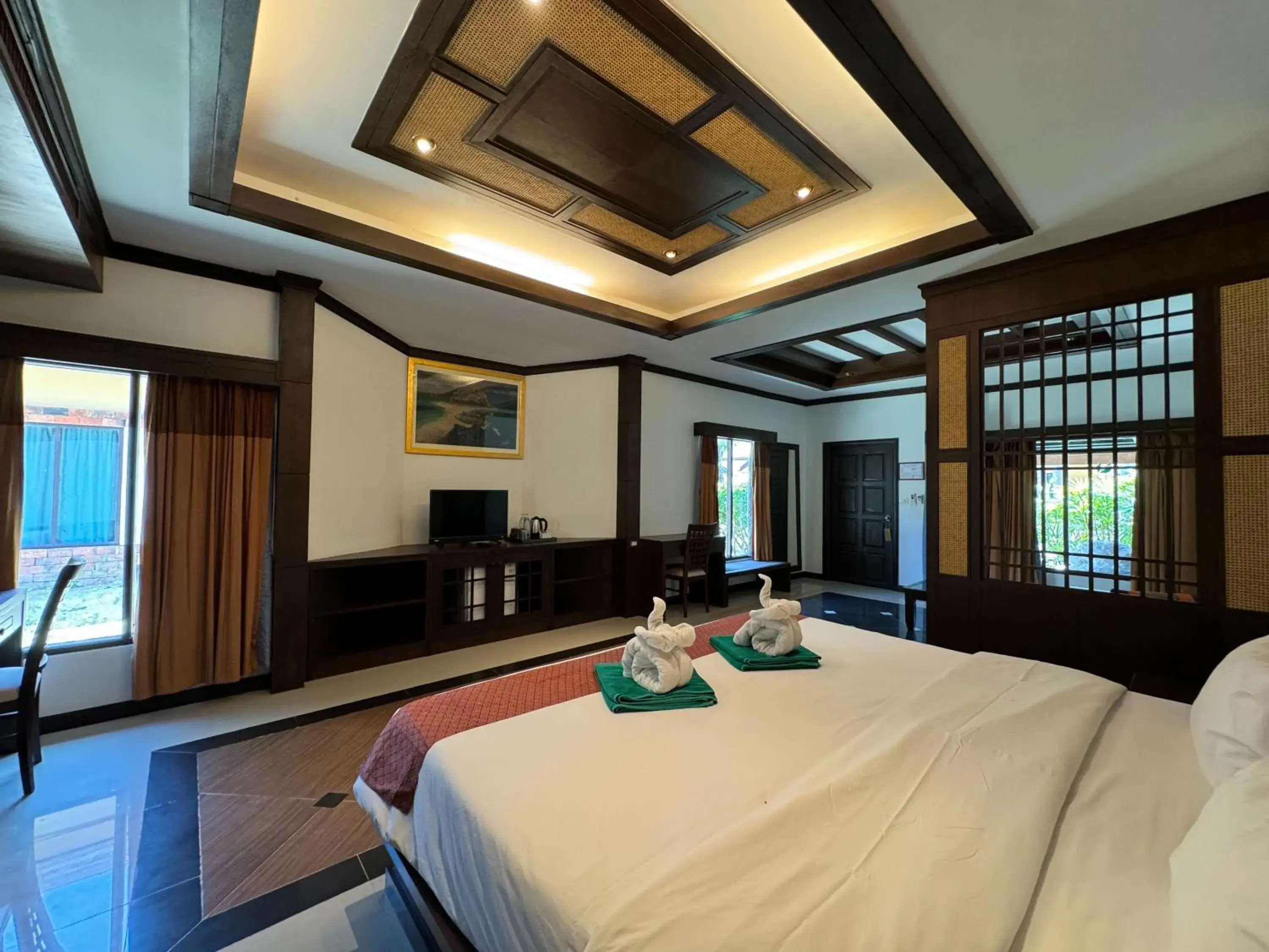 Suite with Garden View in Hotel and Beach Bungalow at Lanta Resort Suite with Garden View in Hotel and Beach Bungalow at Lanta Resort