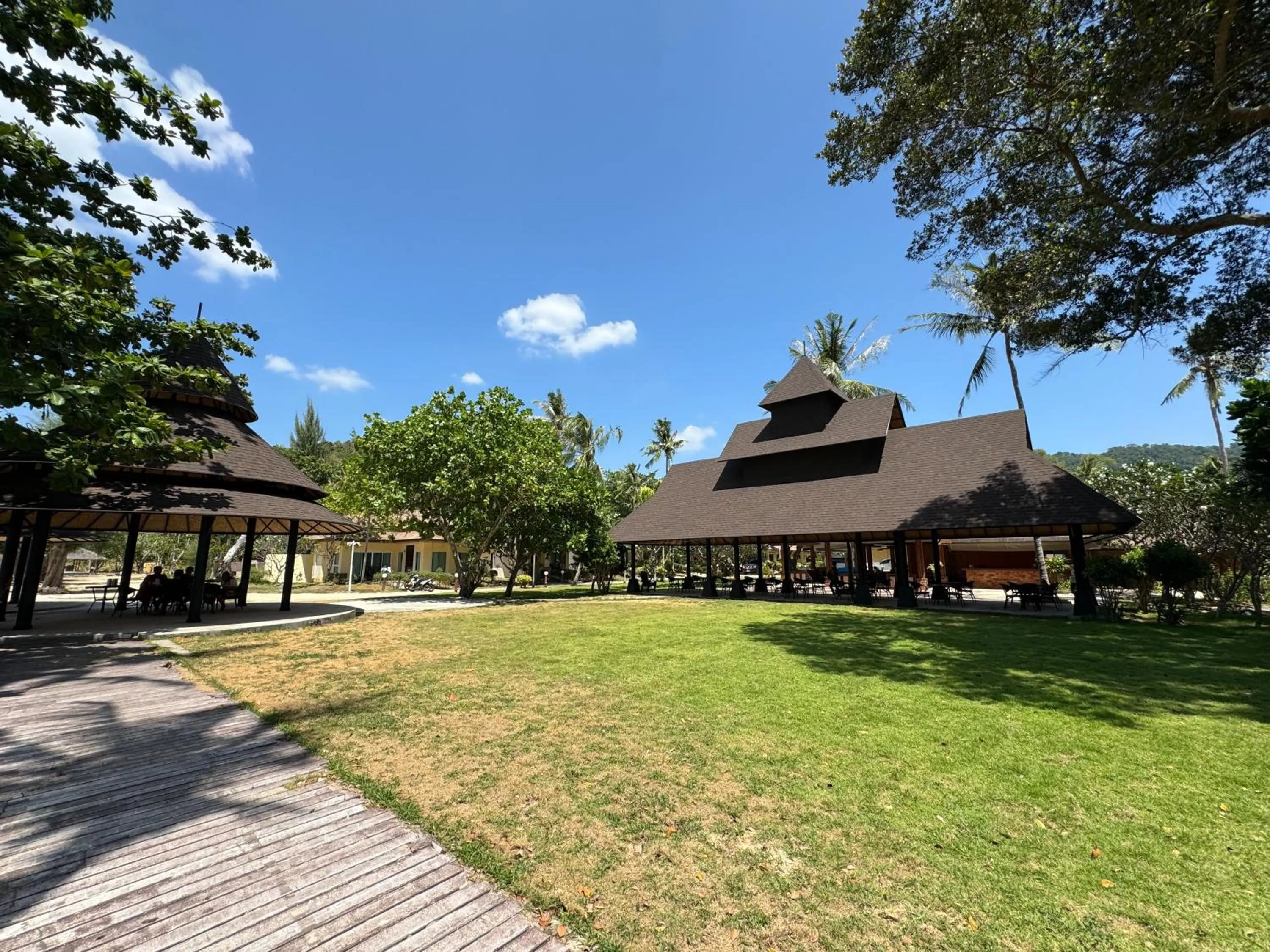Property building in Hotel and Beach Bungalow at Lanta Resort