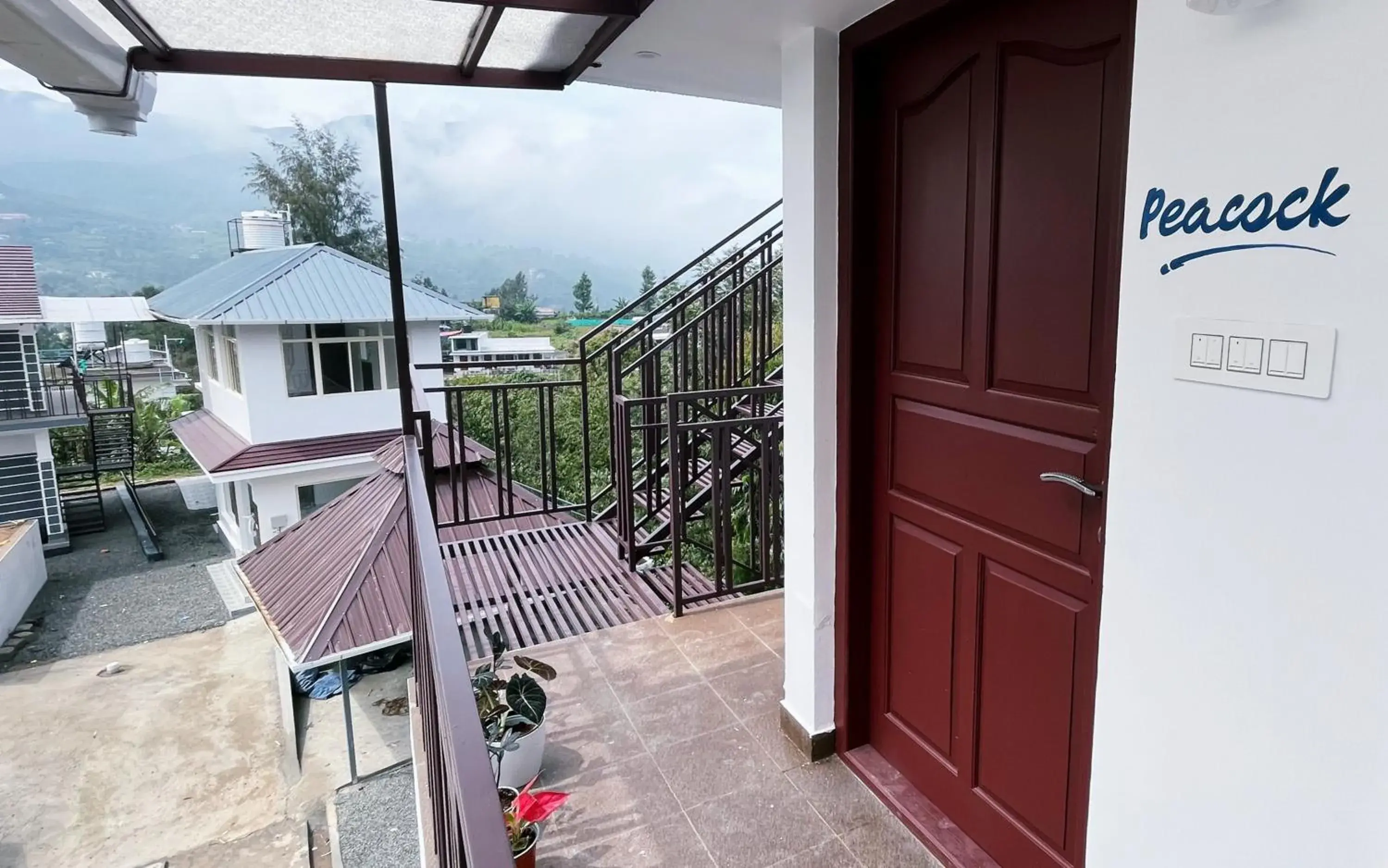 Facade/entrance in Moon Wings Mountain Resort, Kanthalloor Facade/entrance in Moon Wings Mountain Resort, Kanthalloor