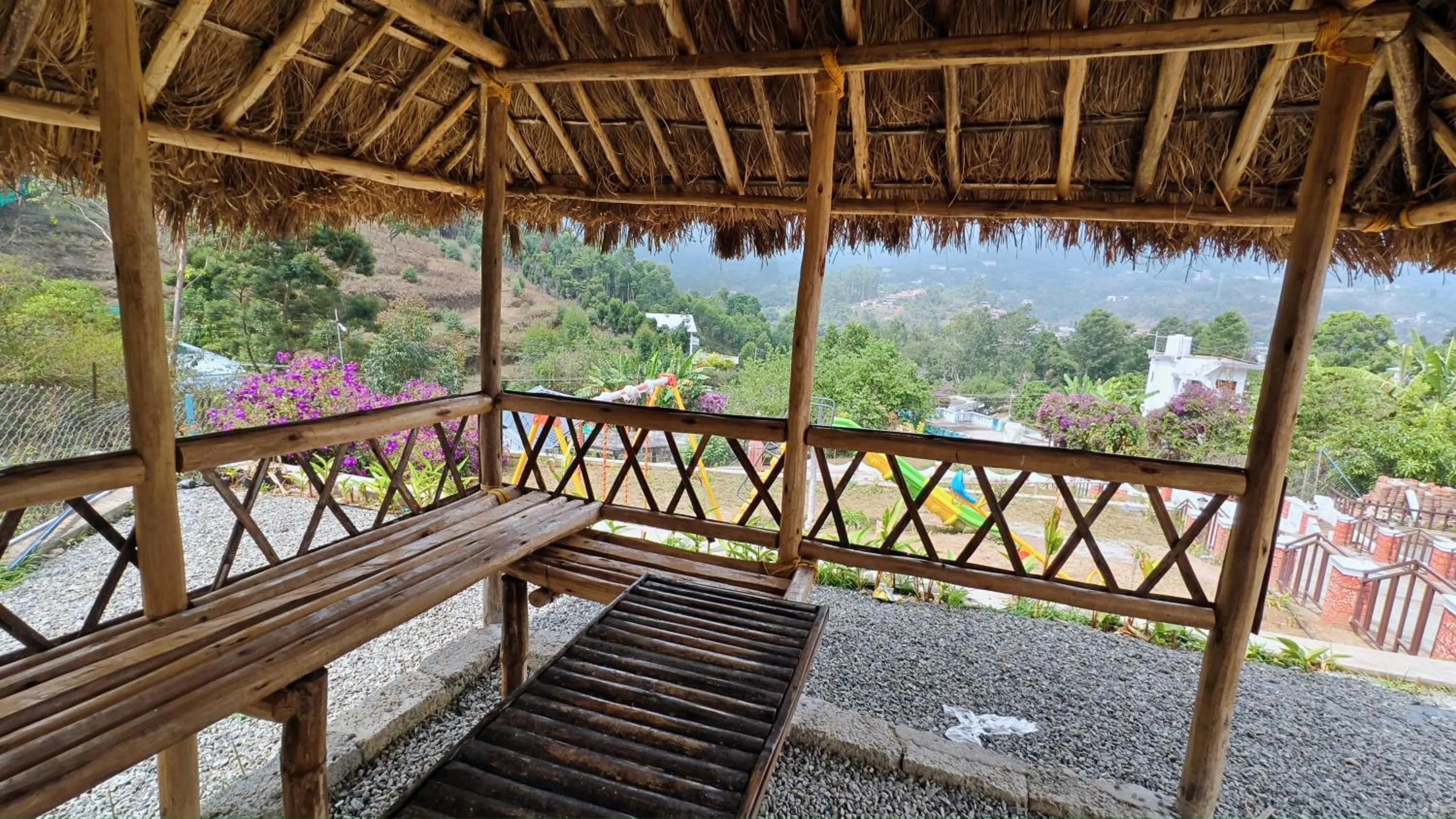 Garden in Moon Wings Mountain Resort, Kanthalloor