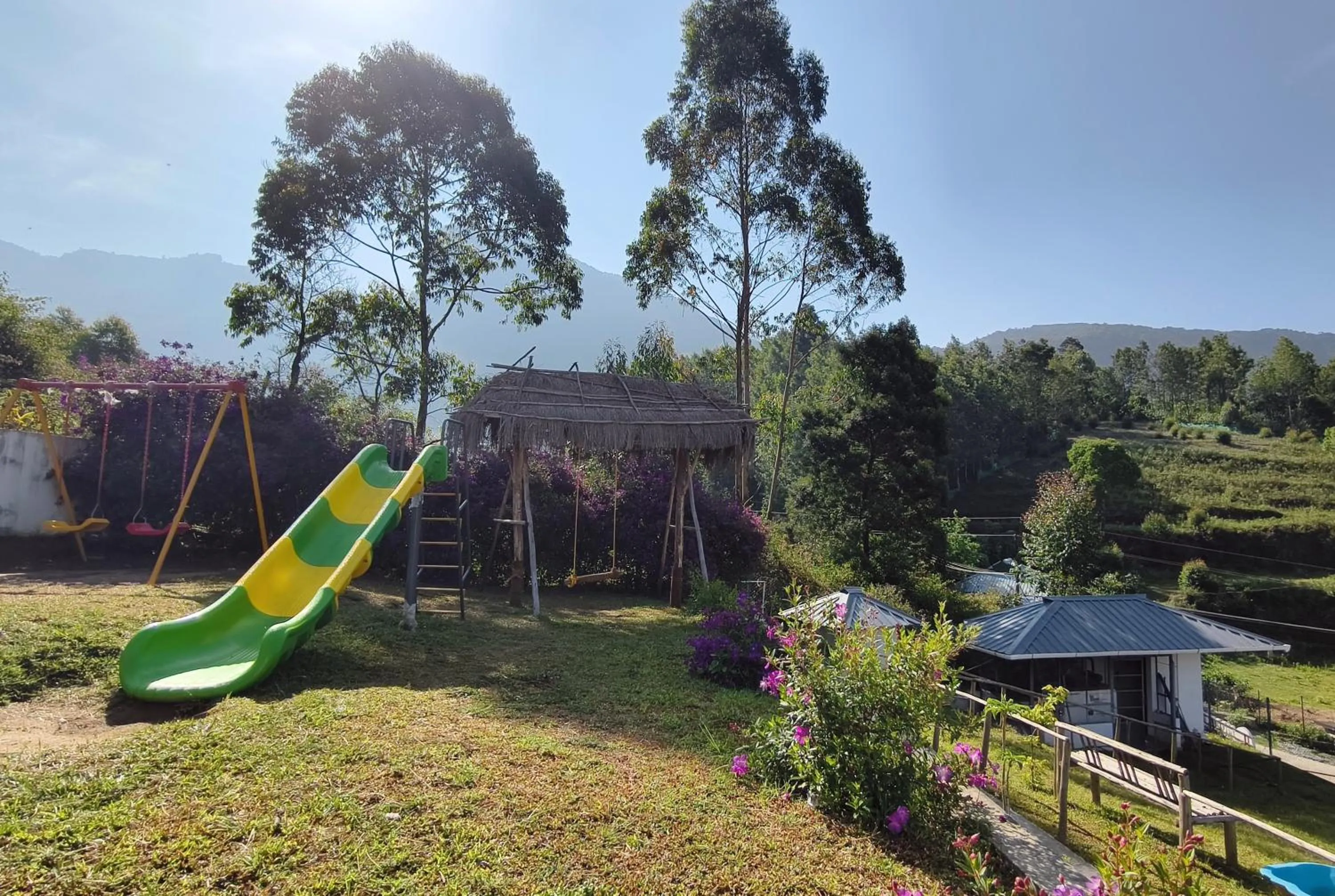 Children play ground in Moon Wings Mountain Resort, Kanthalloor