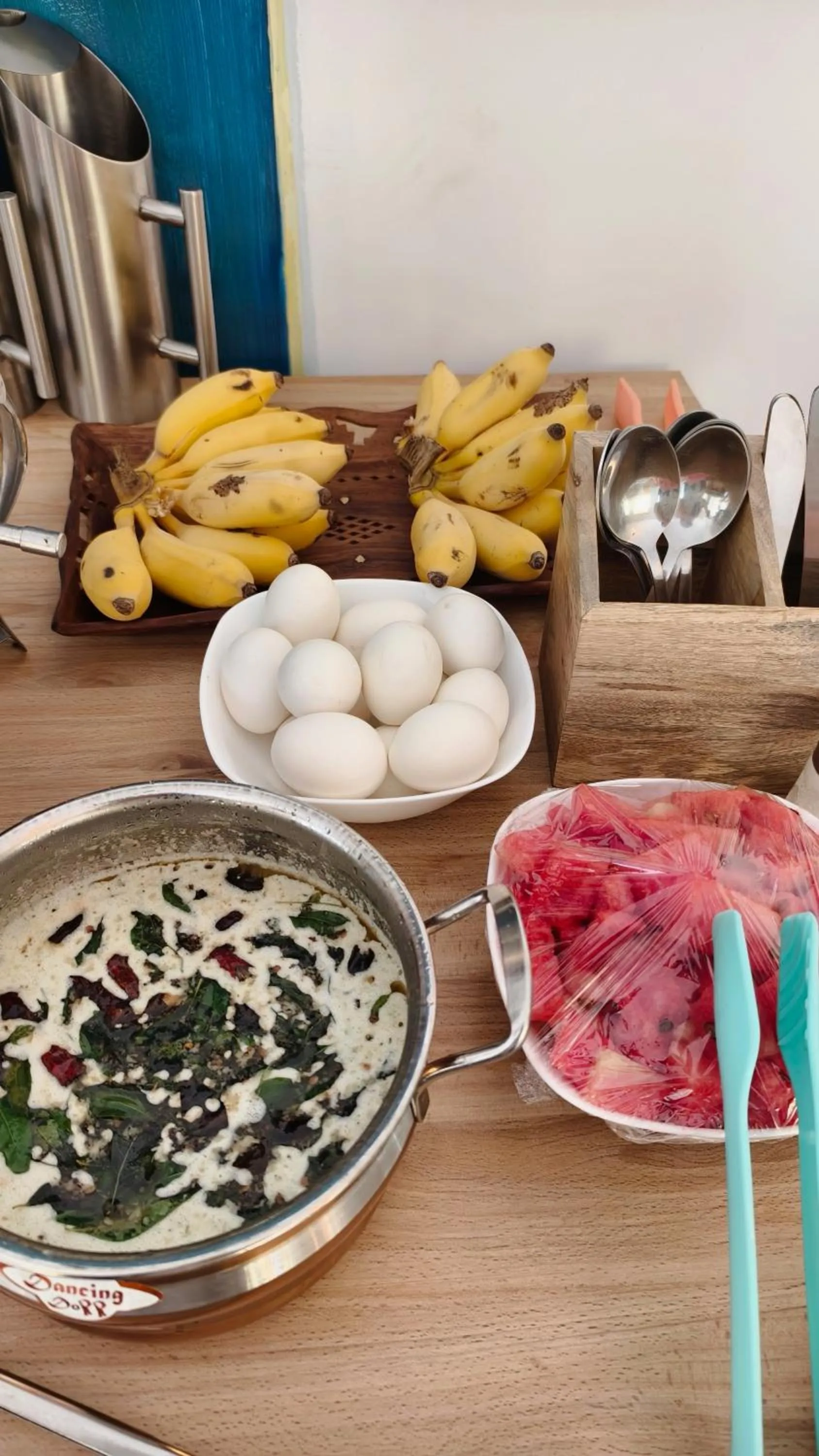 Restaurant/places to eat in Moon Wings Mountain Resort, Kanthalloor