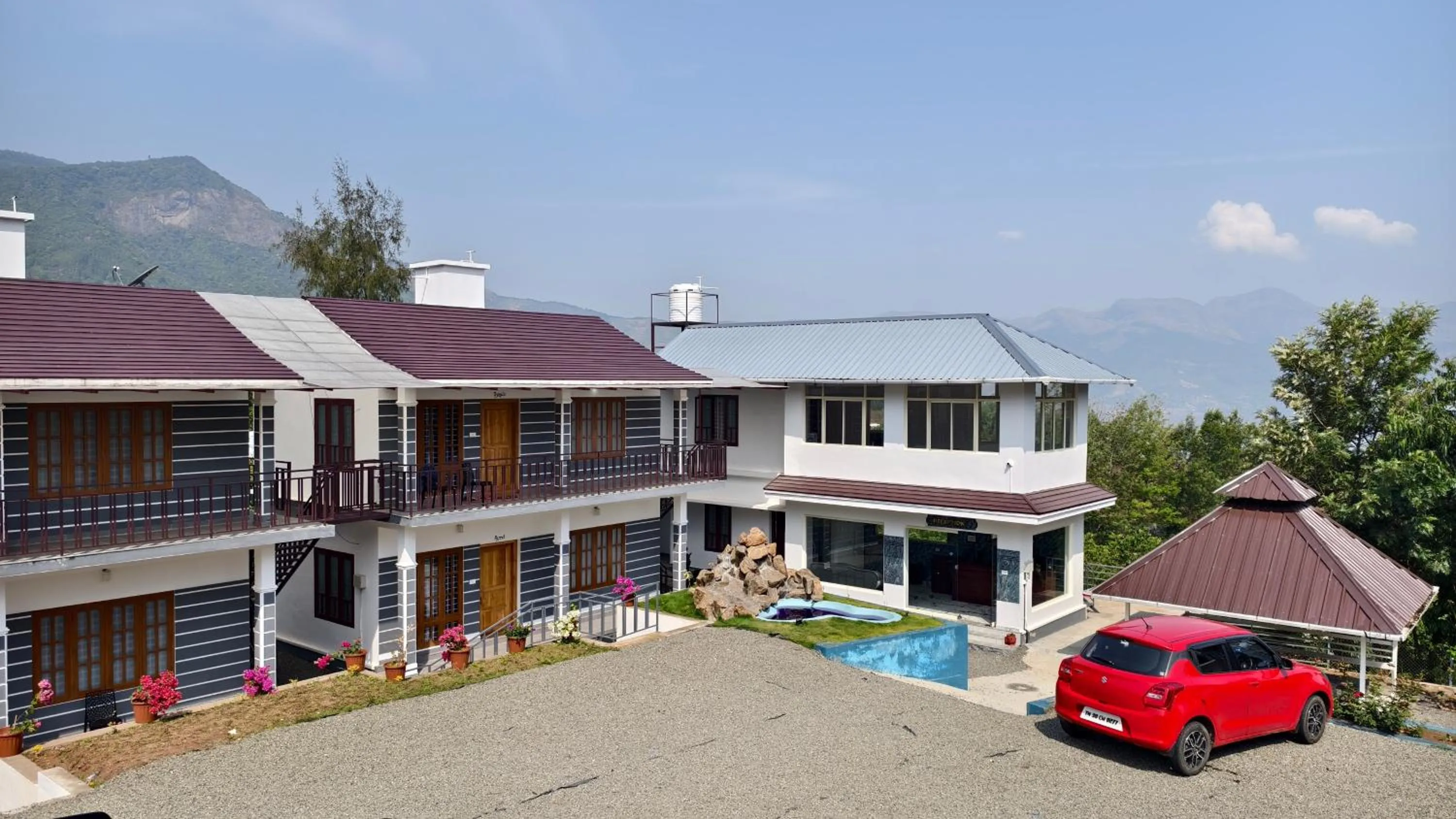 Property building in Moon Wings Mountain Resort, Kanthalloor