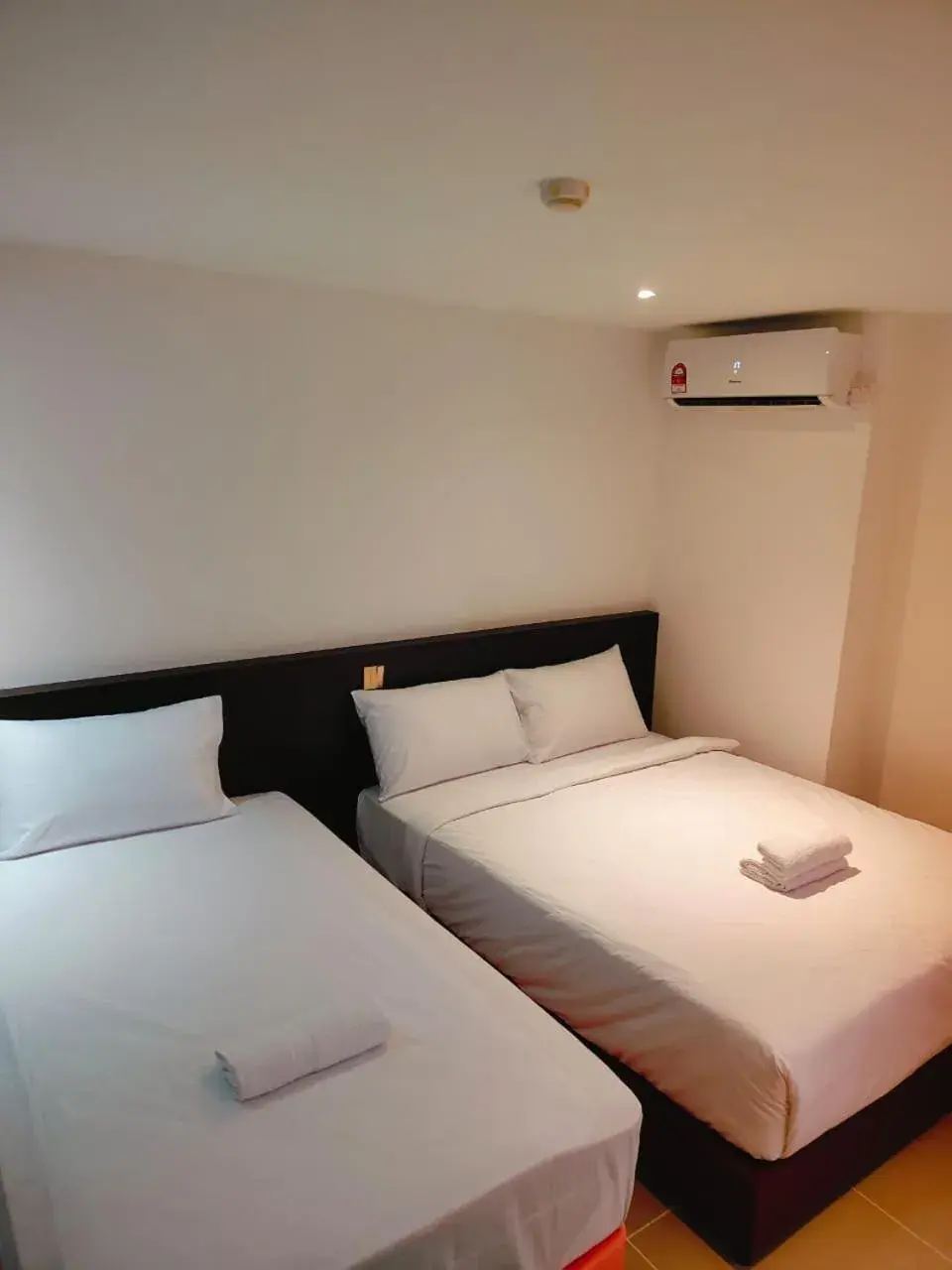 Bed in One Dream Hotel Bed in One Dream Hotel