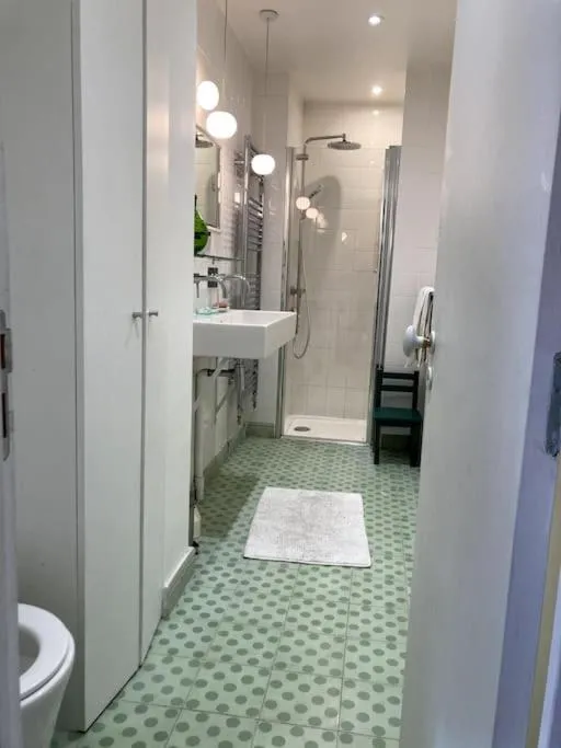 Appartement cosy dans le 9e