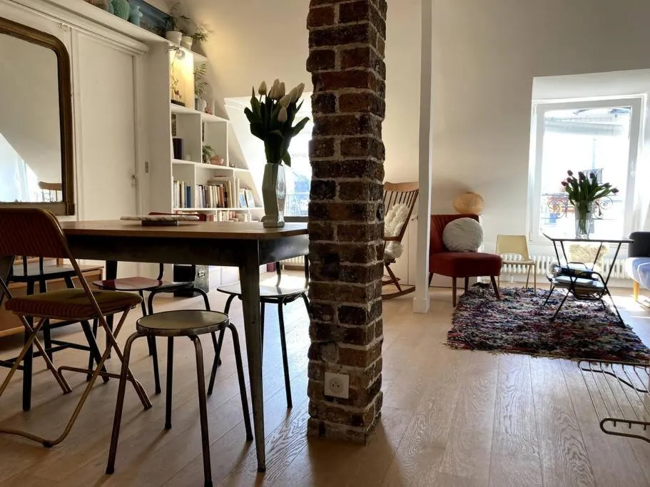Appartement cosy dans le 9e