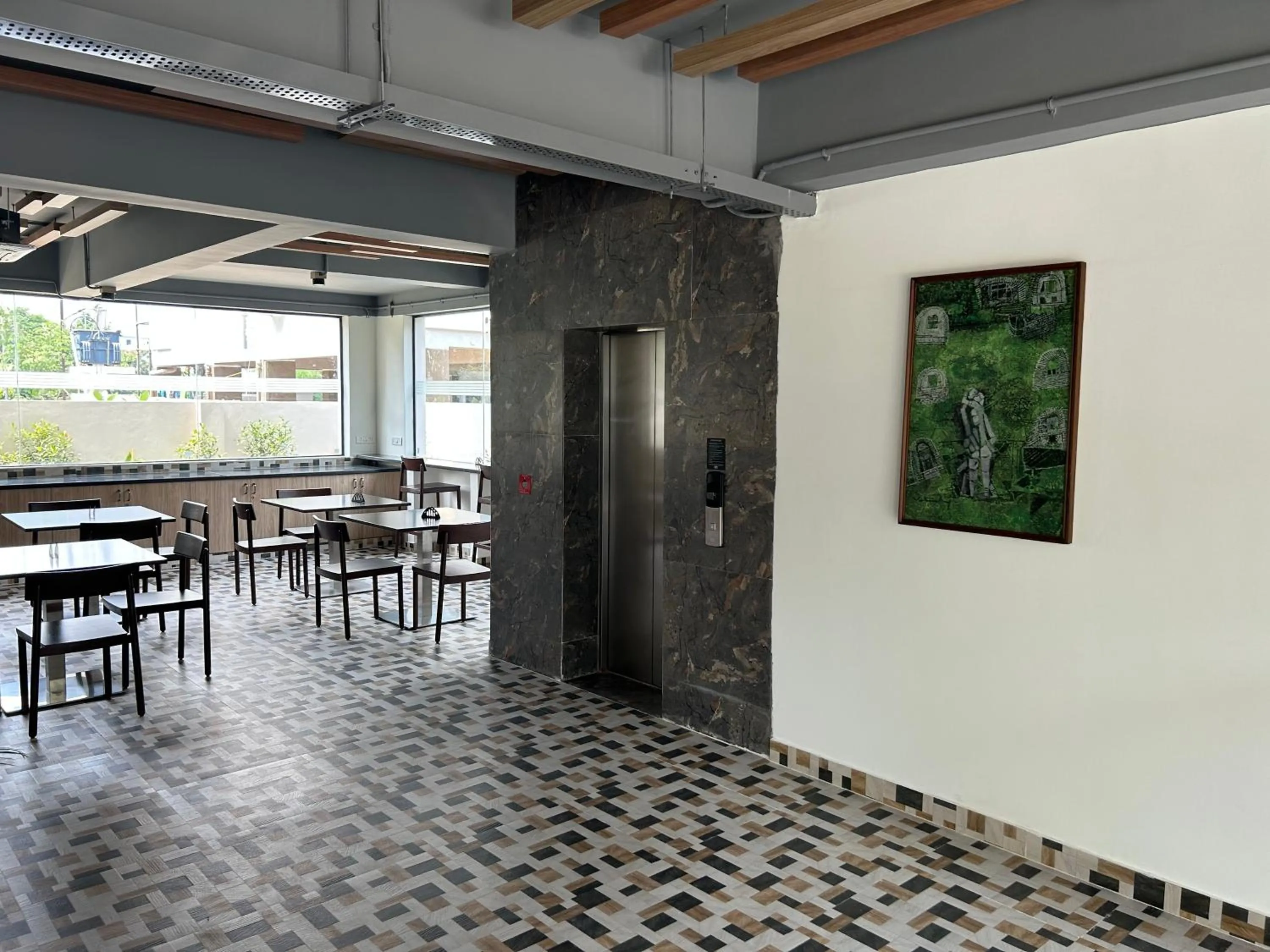 Restaurant/places to eat in Palladium Luxury Suites Financial District Unit II