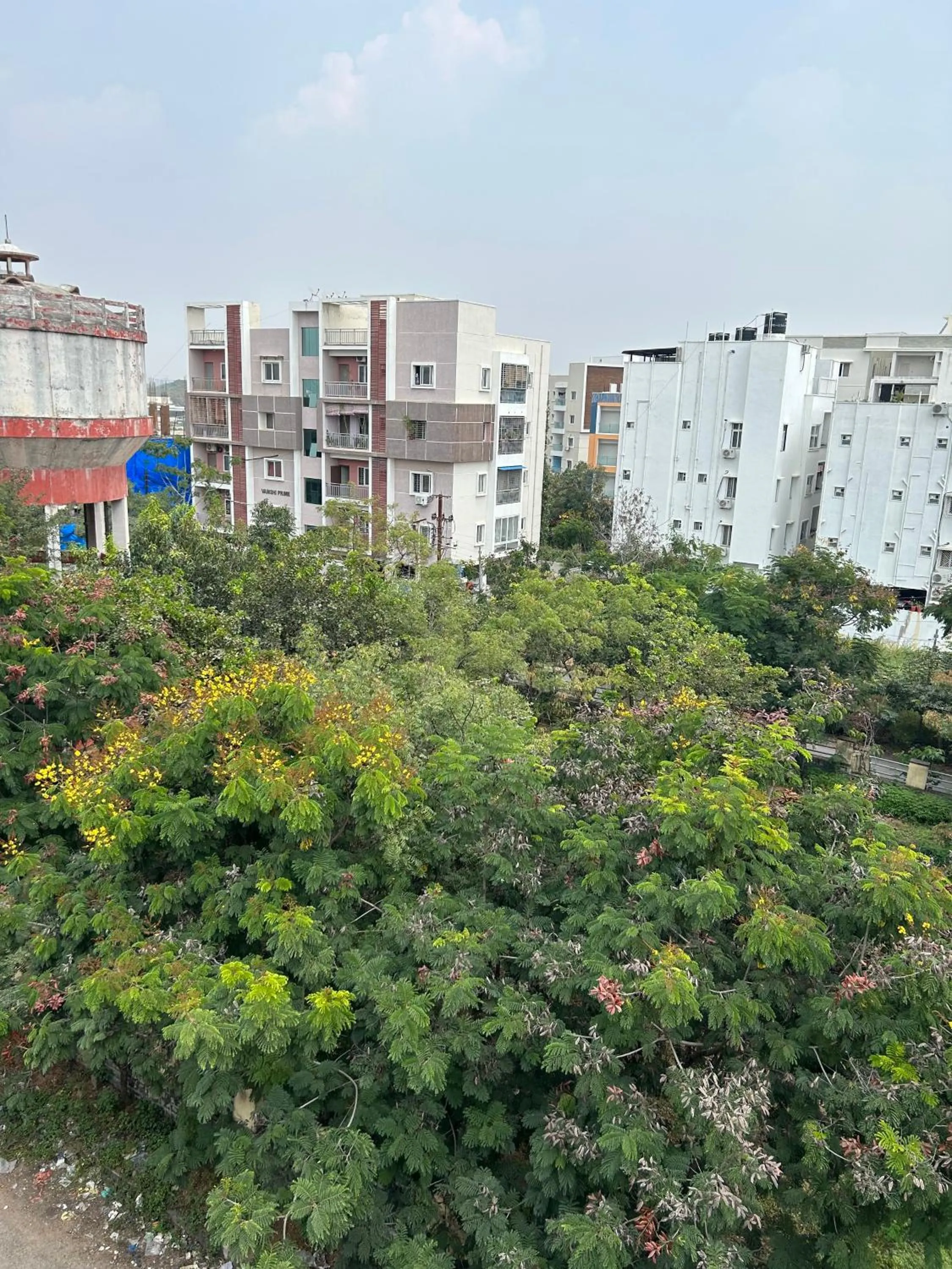 Property building in Palladium Luxury Suites Financial District Unit II