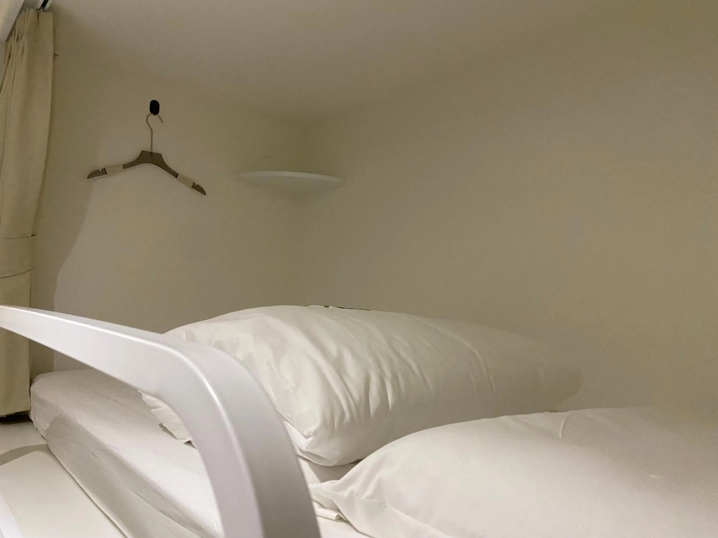 Bed in Wonderwall Ximending