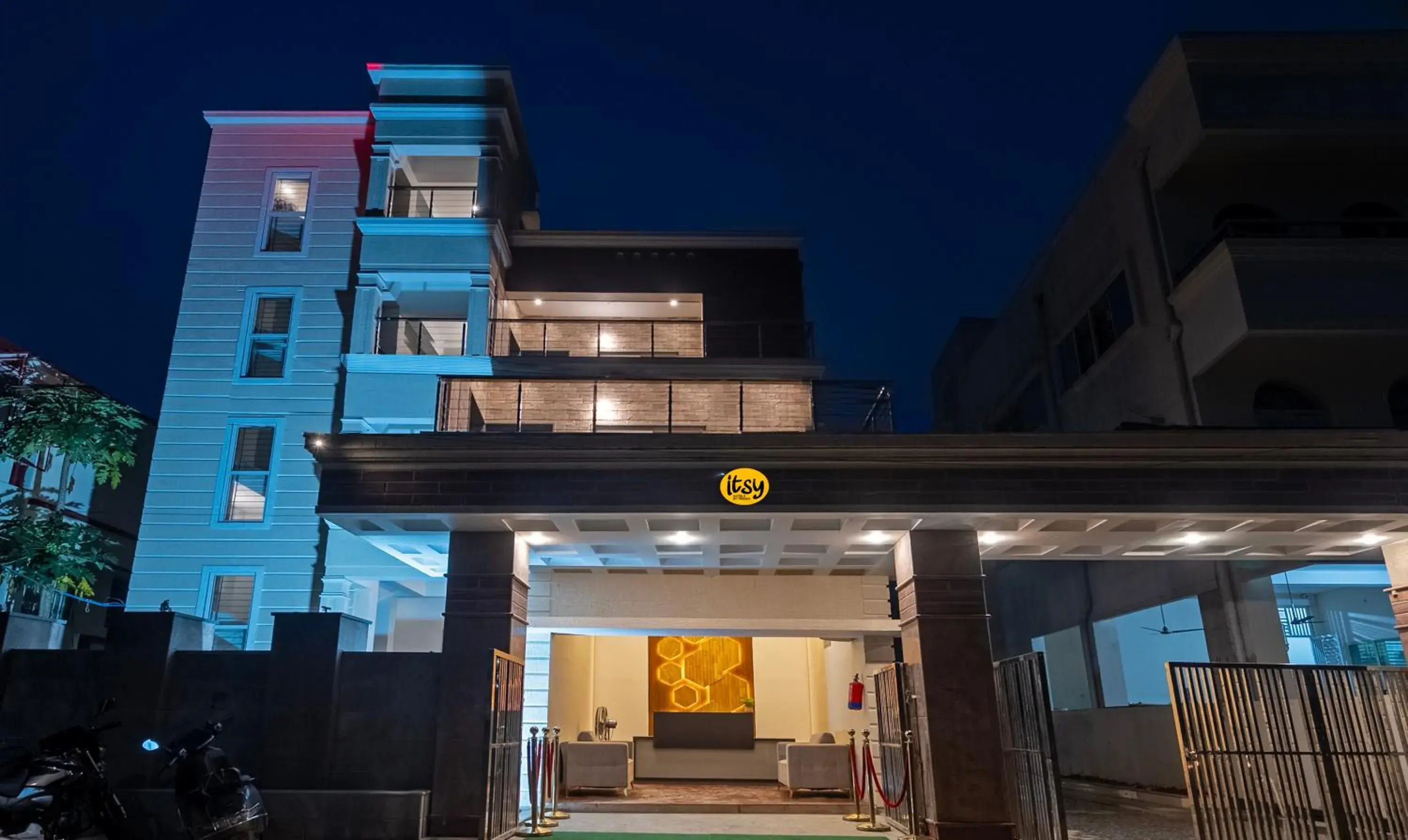 Facade/entrance in Itsy Hotels Greenland Jungle View Facade/entrance in Itsy Hotels Greenland Jungle View