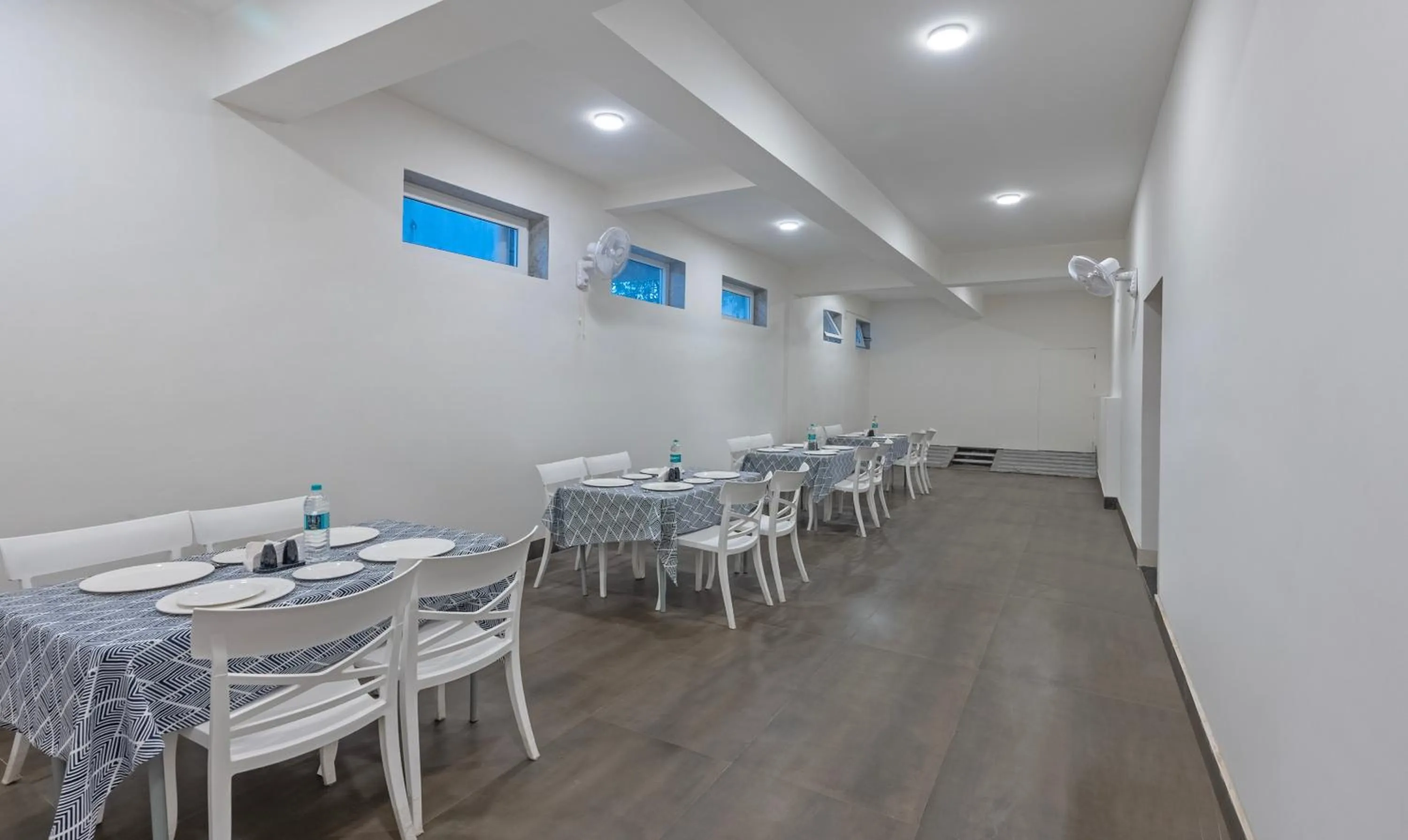 Dining area in Itsy Hotels Greenland Jungle View