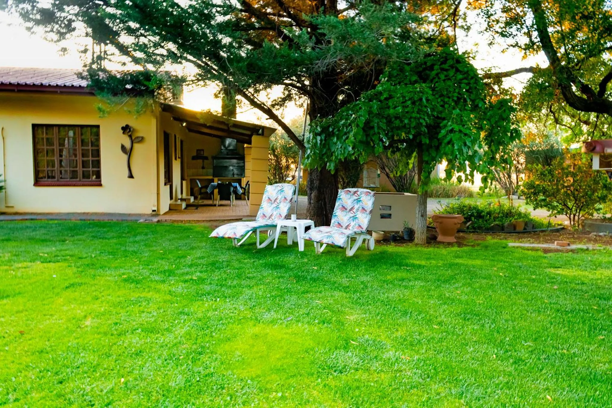 Garden view in A Cherry Lane Self Catering and B&B