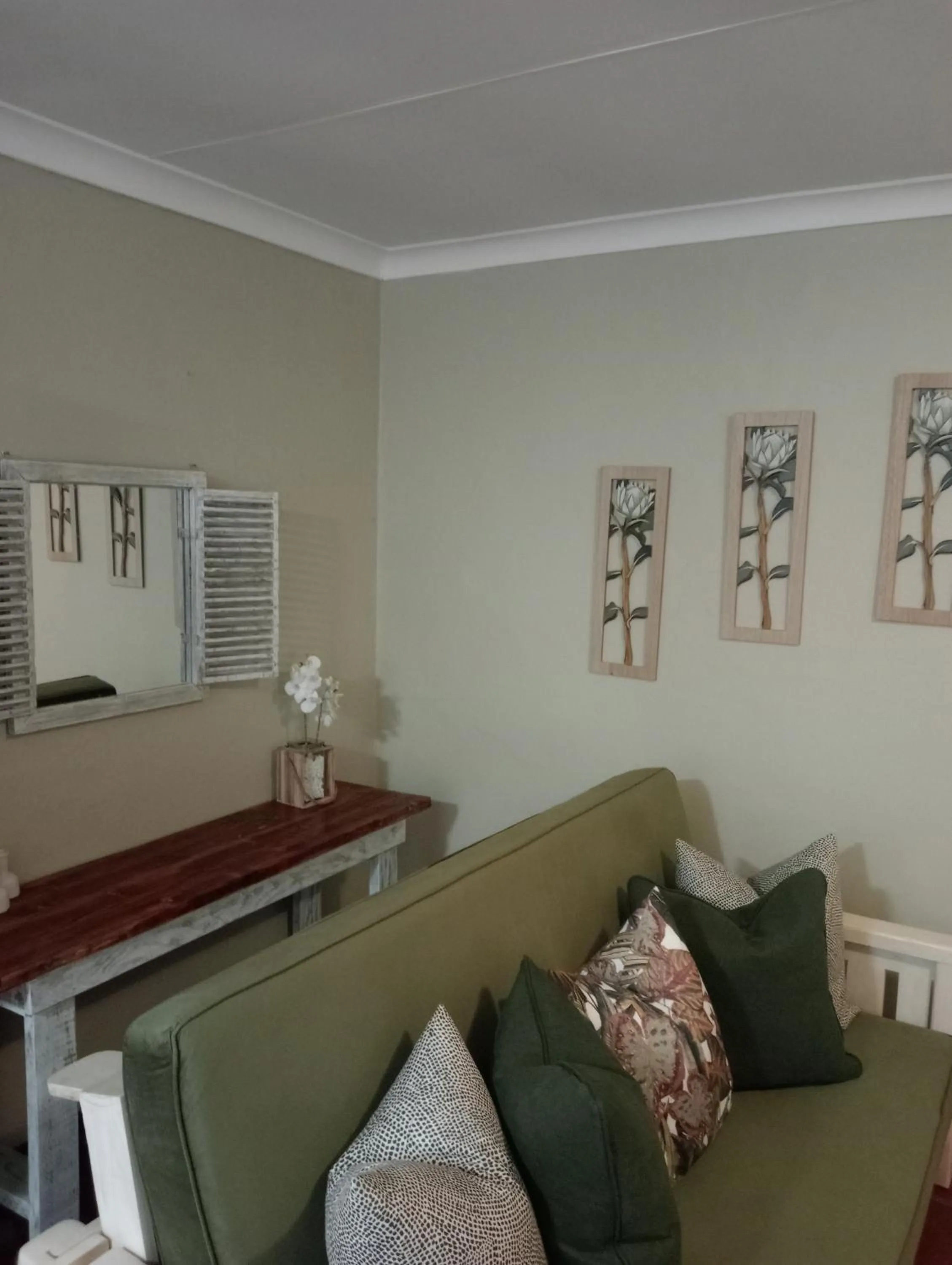 Living room in A Cherry Lane Self Catering and B&B