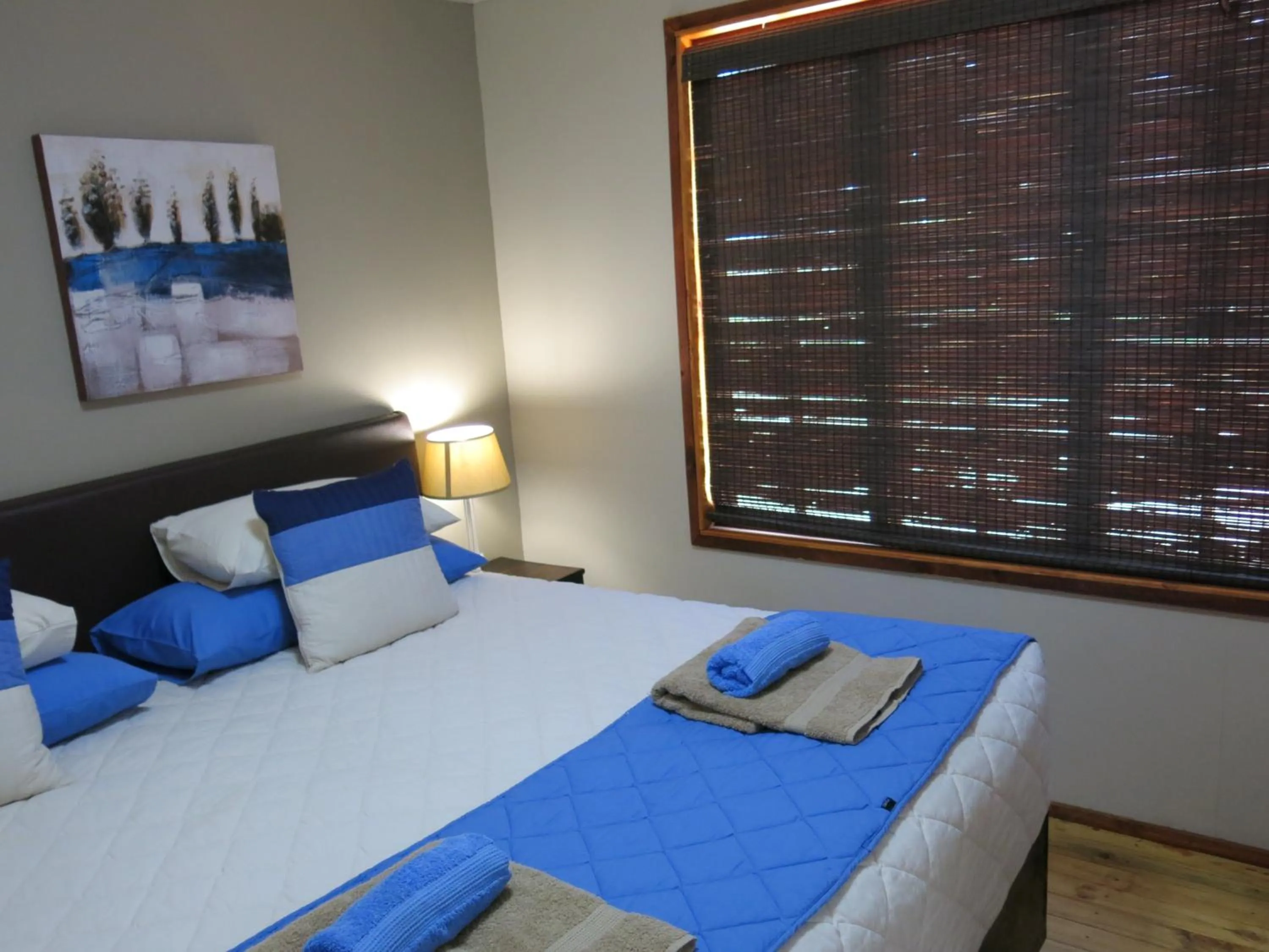 Bedroom, Bed in A Cherry Lane Self Catering and B&B