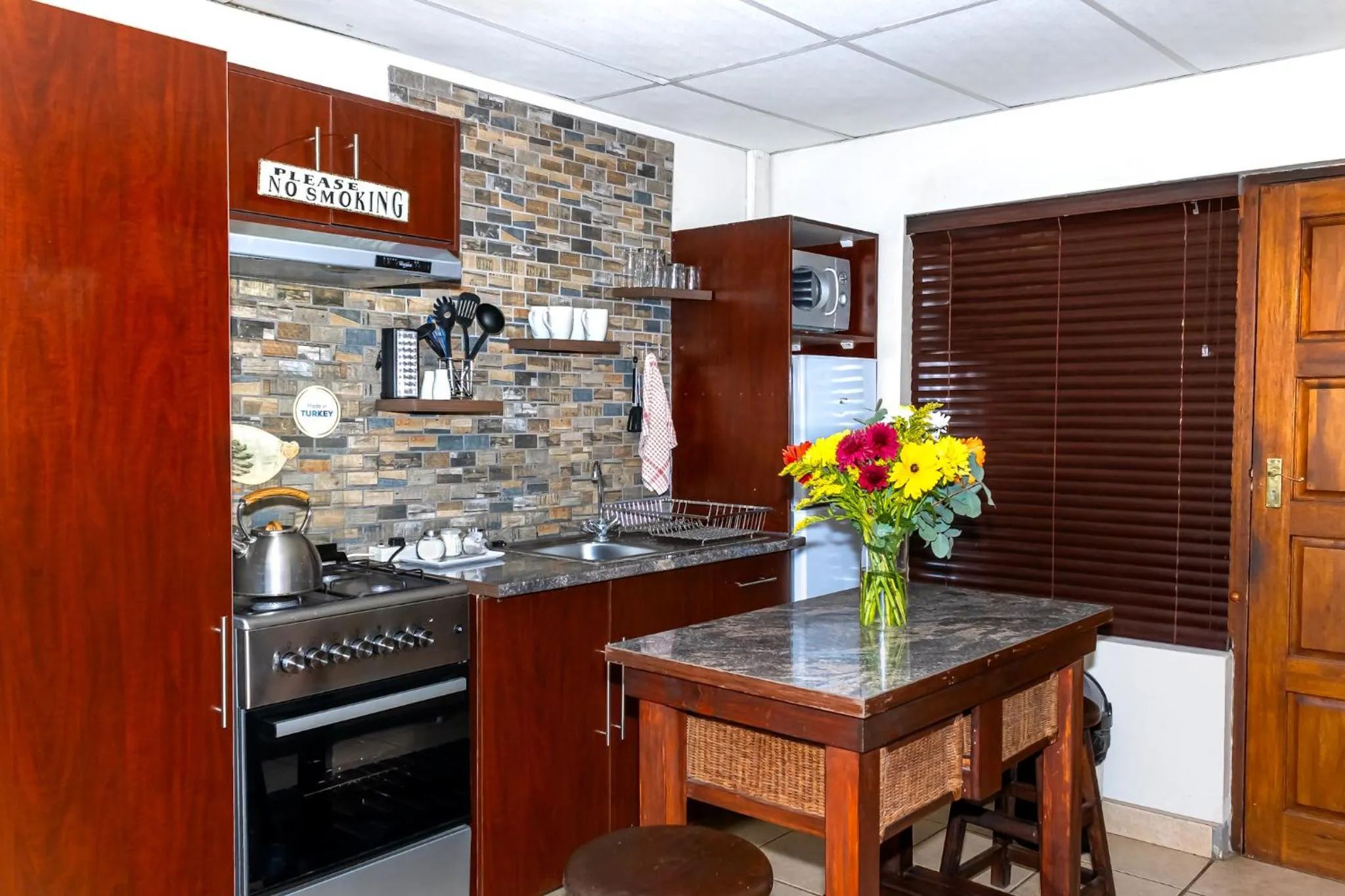 kitchen in A Cherry Lane Self Catering and B&B